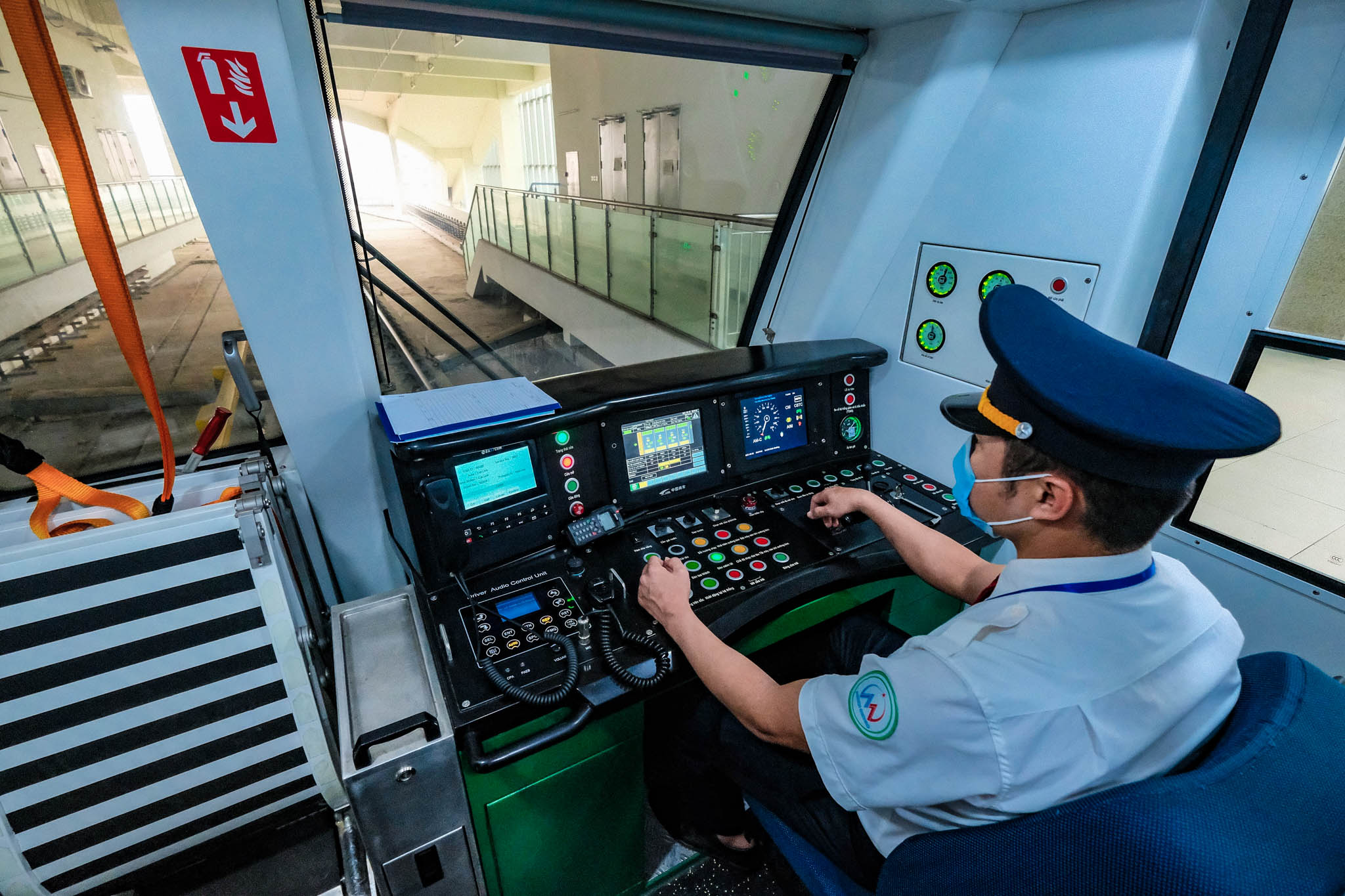 Đường sắt Cát Linh - Hà Đông được chấp thuận khai thác: Những điều kiện nào đi kèm? - Ảnh 1. Đường sắt Cát Linh - Hà Đông được chấp thuận khai thác: Những điều kiện nào đi kèm? - Ảnh 1.