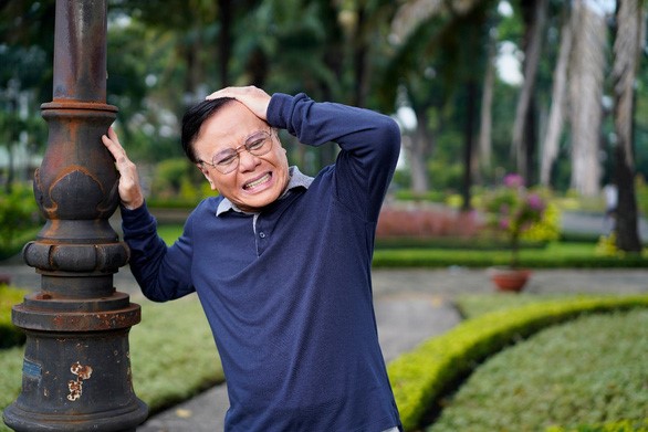 Làm sao để phòng tránh đột quỵ mùa lạnh cuối năm - Ảnh 2.