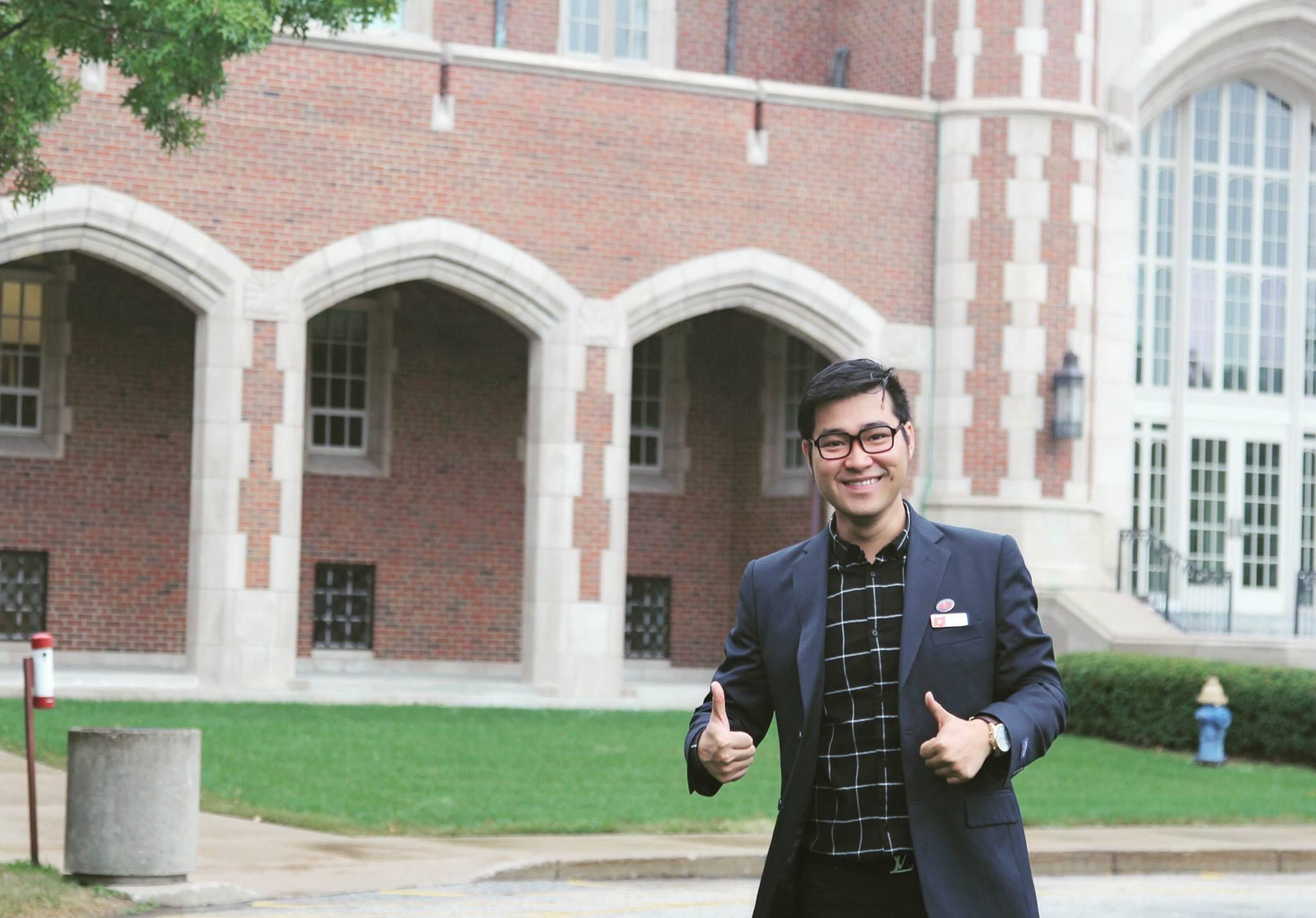 Thầy giáo triệu view Trần Tuấn Đạt: Mong lan tỏa thêm nhiều năng lượng tích cực - Ảnh 1. Thầy giáo triệu view Trần Tuấn Đạt: Mong lan tỏa thêm nhiều năng lượng tích cực - Ảnh 1.