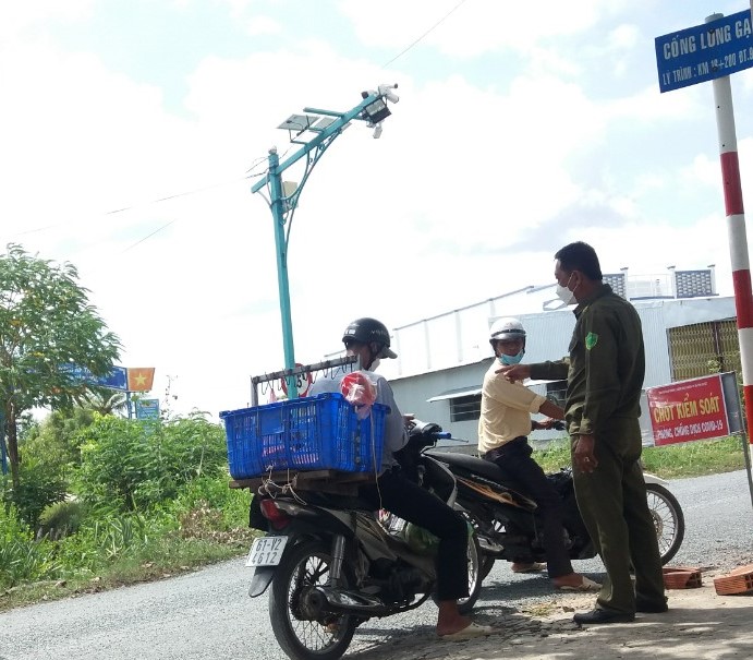 Cà Mau: Phong tỏa tất cả xã vùng đỏ để dập dịch - Ảnh 1. Cà Mau: Phong tỏa tất cả xã vùng đỏ để dập dịch - Ảnh 1.
