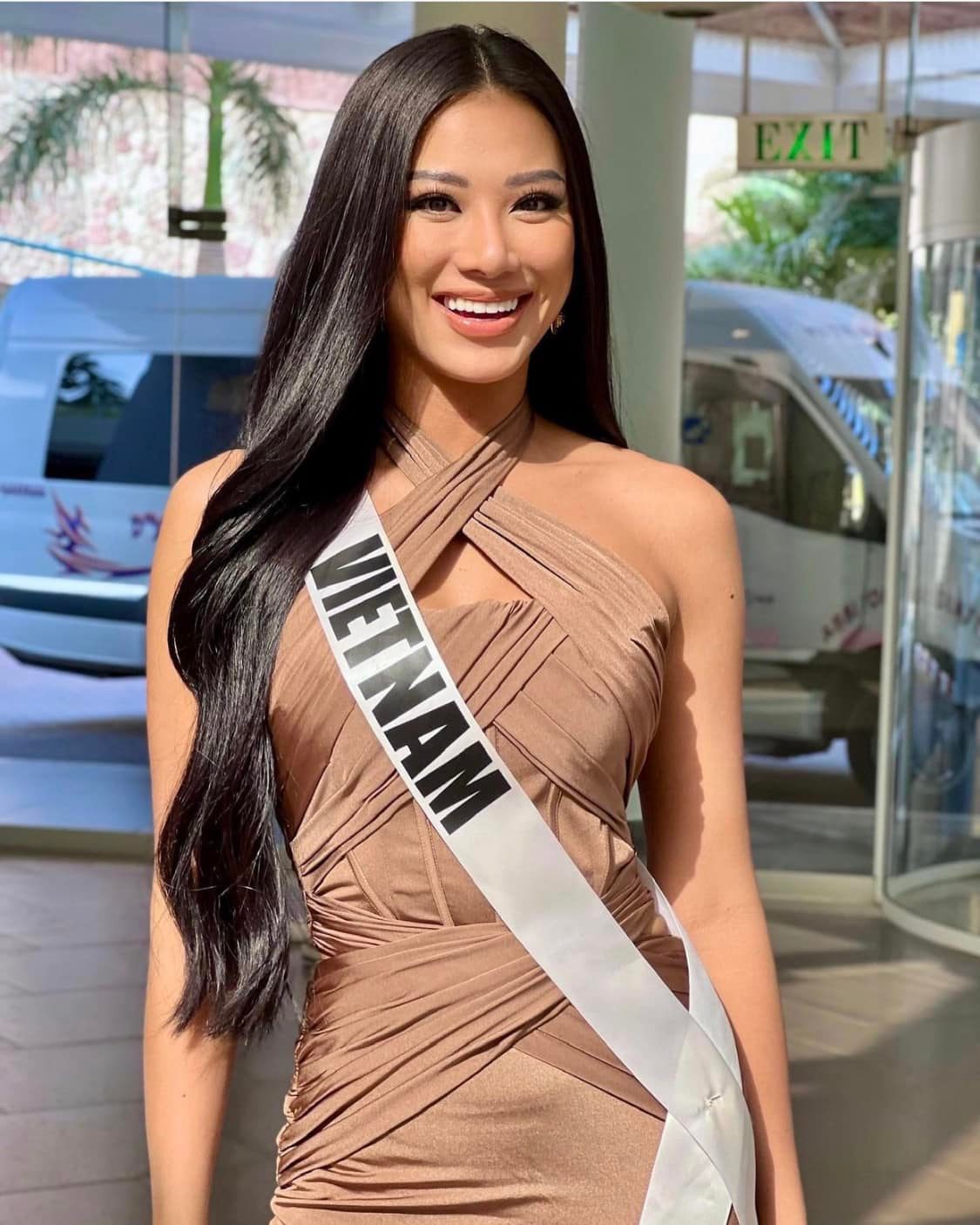 Người đẹp Ấn Độ đăng quang Hoa hậu hoàn vũ thế giới 2021 - Ảnh 5. Người đẹp Ấn Độ đăng quang Hoa hậu hoàn vũ thế giới 2021 - Ảnh 5.