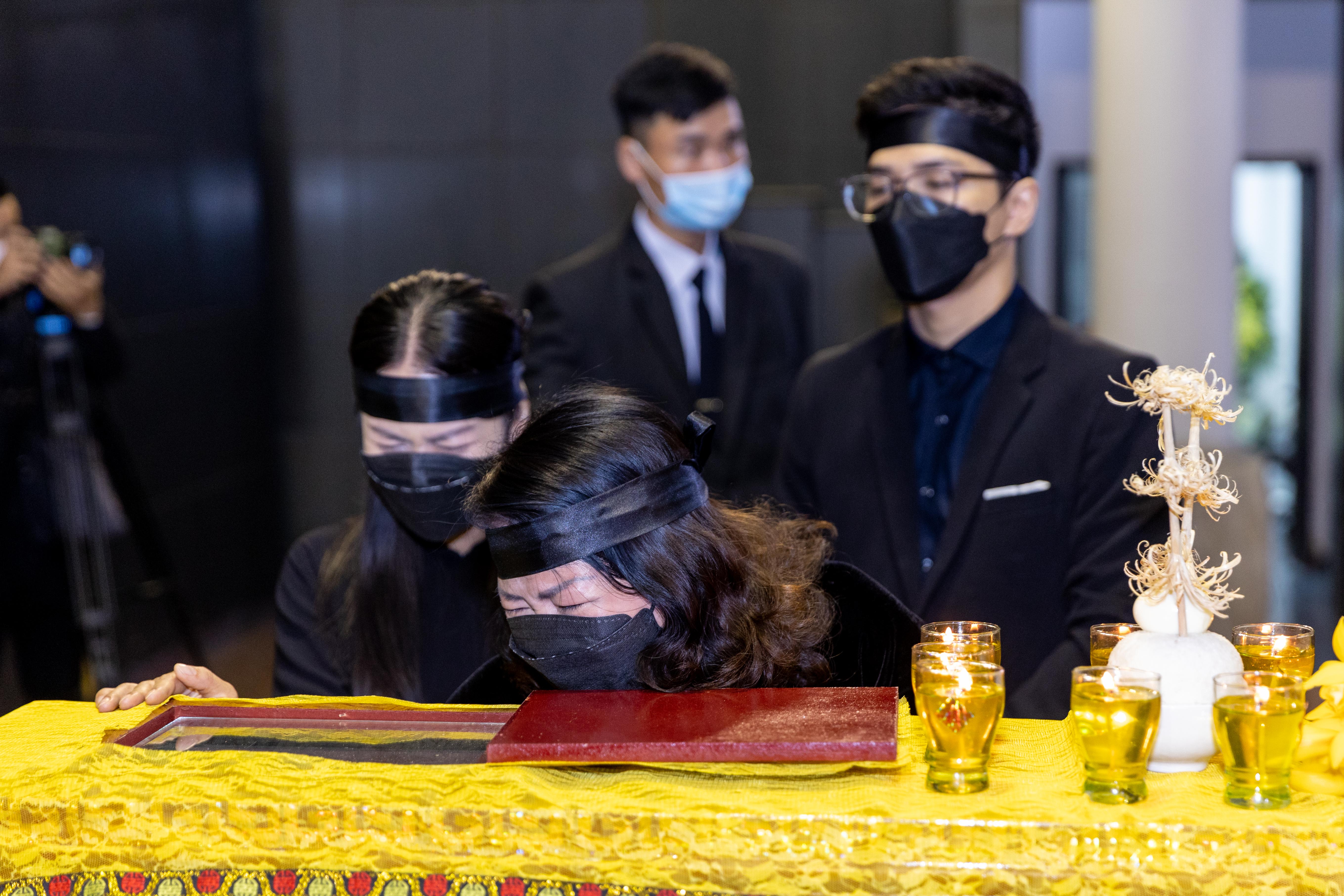 Tiễn biệt nhạc sĩ Phú Quang trong sáng mùa đông se lòng Hà Nội - Ảnh 7. Tiễn biệt nhạc sĩ Phú Quang trong sáng mùa đông se lòng Hà Nội - Ảnh 7.