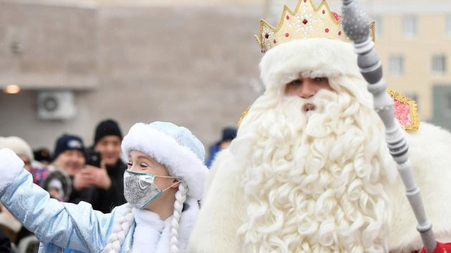 Tổng thống Putin đề nghị tư vấn pháp lý miễn phí cho ông già Noel bị kiện - Ảnh 1. Tổng thống Putin đề nghị tư vấn pháp lý miễn phí cho ông già Noel bị kiện - Ảnh 1.