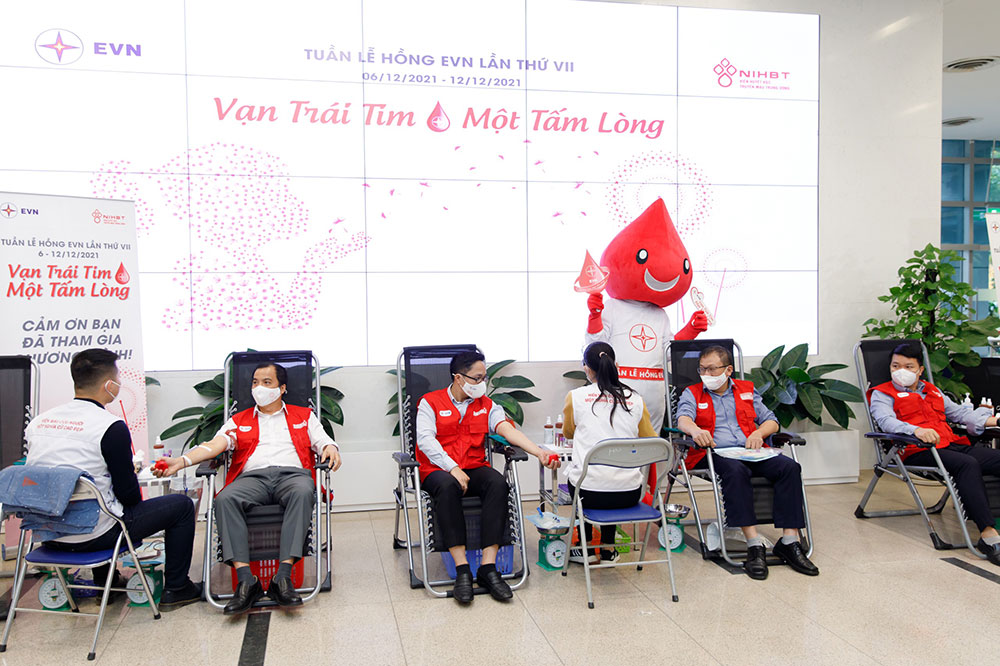 EVNSPC tổ chức Tháng tri ân khách hàng 2021 - Ảnh 1. EVNSPC tổ chức Tháng tri ân khách hàng 2021 - Ảnh 1.