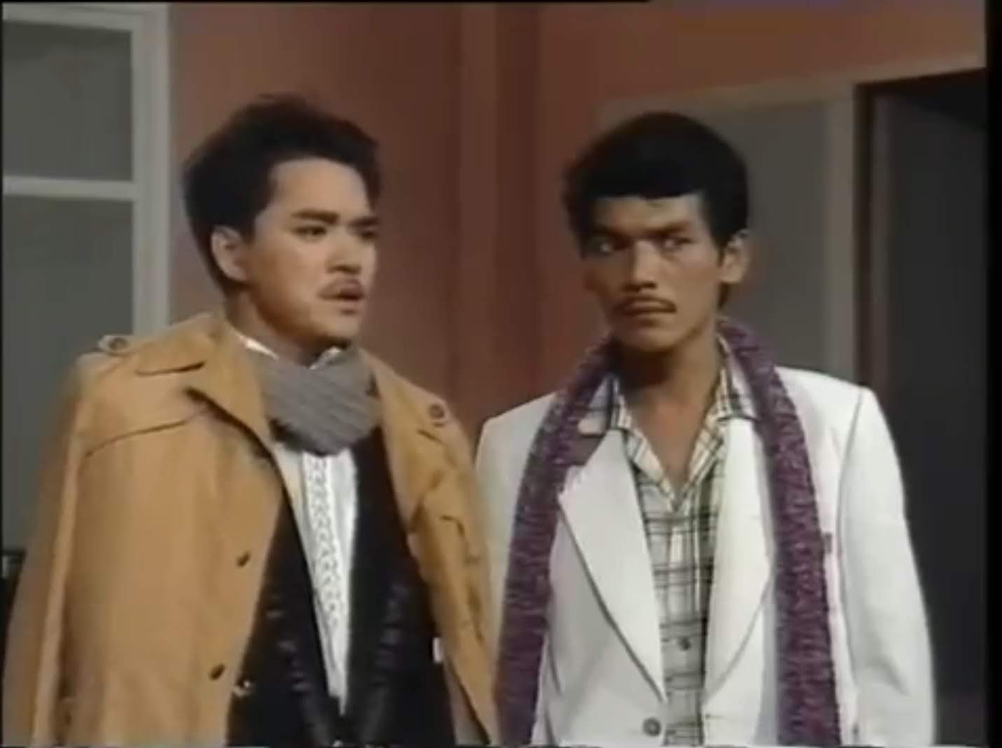 Năm mới xem lại Thành Lộc, Quốc Thảo, Hồng Vân… lừng lẫy trên sân khấu 30 năm trước - Ảnh 5. Năm mới xem lại Thành Lộc, Quốc Thảo, Hồng Vân… lừng lẫy trên sân khấu 30 năm trước - Ảnh 5.