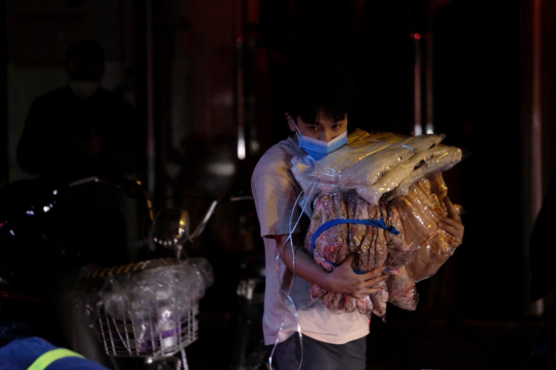 Cháy chợ vải Ninh Hiệp, Hà Nội - Ảnh 3. Cháy chợ vải Ninh Hiệp, Hà Nội - Ảnh 3.