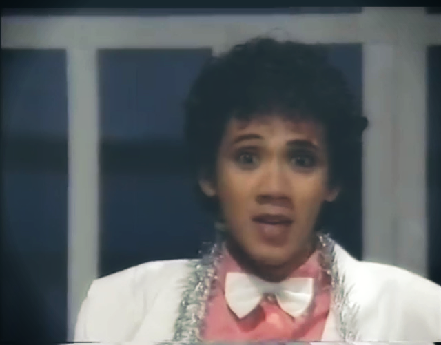 Năm mới xem lại Thành Lộc, Quốc Thảo, Hồng Vân… lừng lẫy trên sân khấu 30 năm trước - Ảnh 4. Năm mới xem lại Thành Lộc, Quốc Thảo, Hồng Vân… lừng lẫy trên sân khấu 30 năm trước - Ảnh 4.