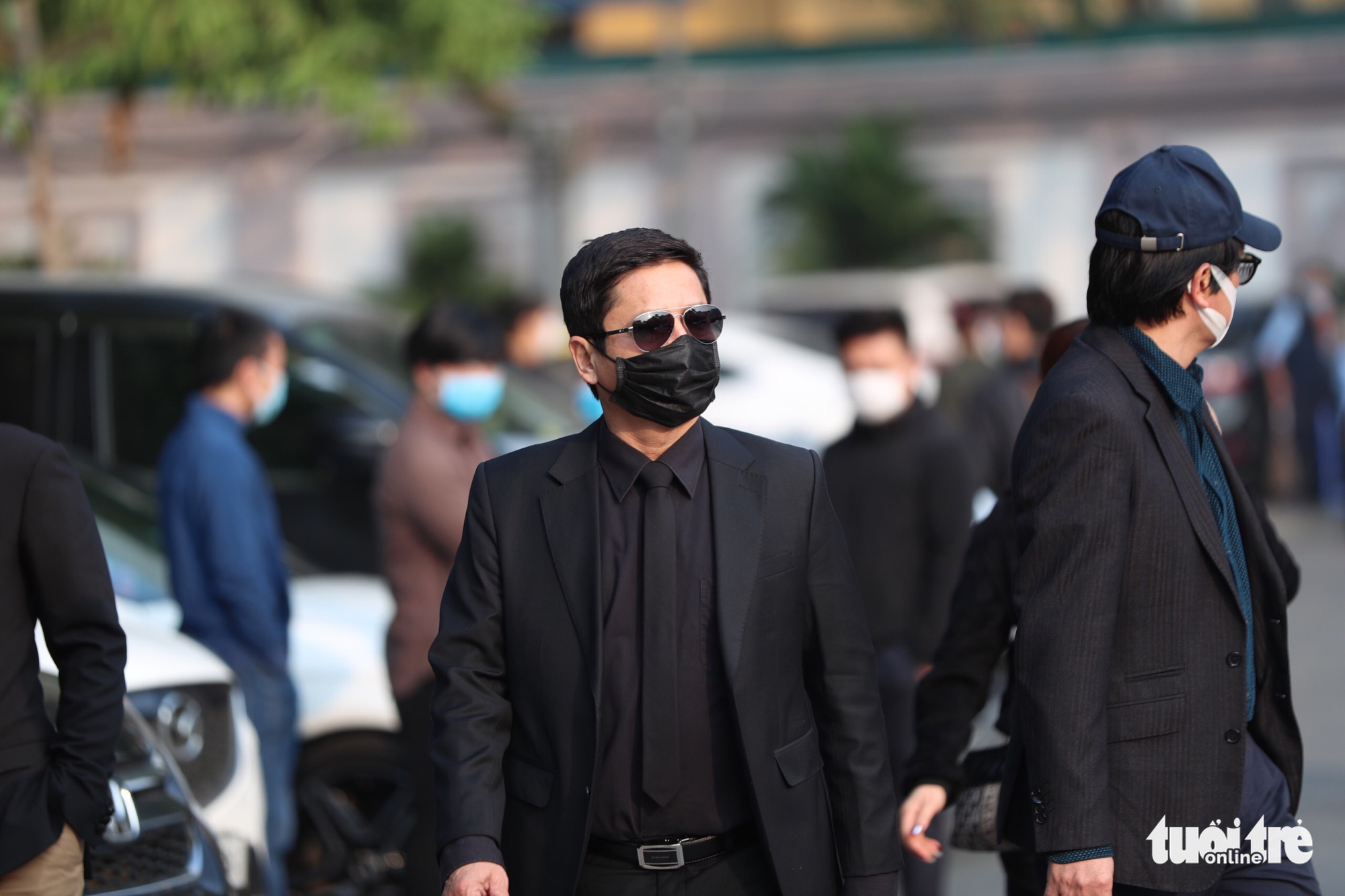 Lễ tang NSND Hoàng Dũng: Hàng trăm nghệ sĩ tiếc thương anh - Ảnh 14. Lễ tang NSND Hoàng Dũng: Hàng trăm nghệ sĩ tiếc thương anh - Ảnh 14.