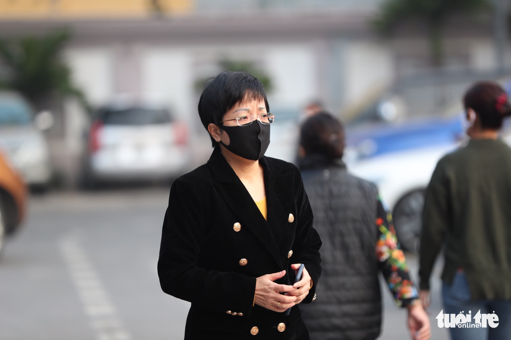 Lễ tang NSND Hoàng Dũng: Hàng trăm nghệ sĩ tiếc thương anh - Ảnh 11. Lễ tang NSND Hoàng Dũng: Hàng trăm nghệ sĩ tiếc thương anh - Ảnh 11.