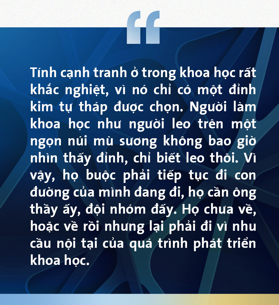 PGS Trần Xuân Bách: Làm khoa học như leo lên đỉnh núi mù sương - Ảnh 10.