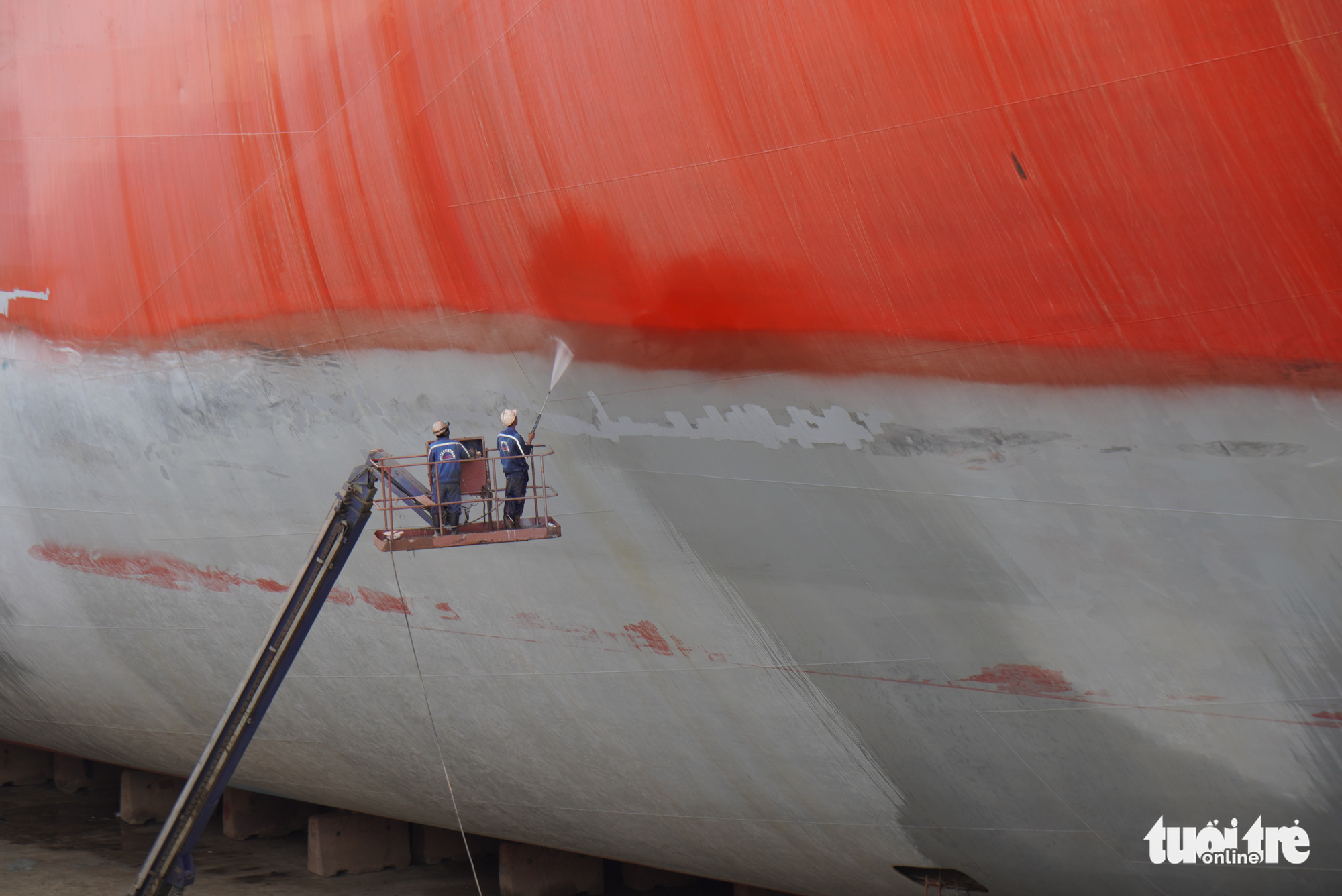 Độ tàu dầu hạng khủng thế giới ở Việt Nam - Ảnh 7. Độ tàu dầu hạng khủng thế giới ở Việt Nam - Ảnh 7.