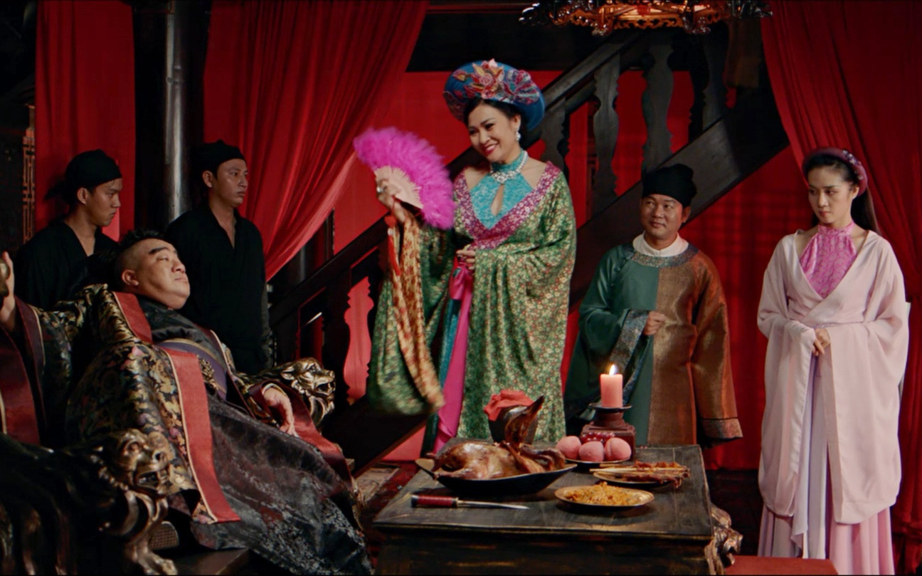 Đừng khóc Nguyễn Du bằng một bộ phim dở tệ - Ảnh 3. Đừng khóc Nguyễn Du bằng một bộ phim dở tệ - Ảnh 3.