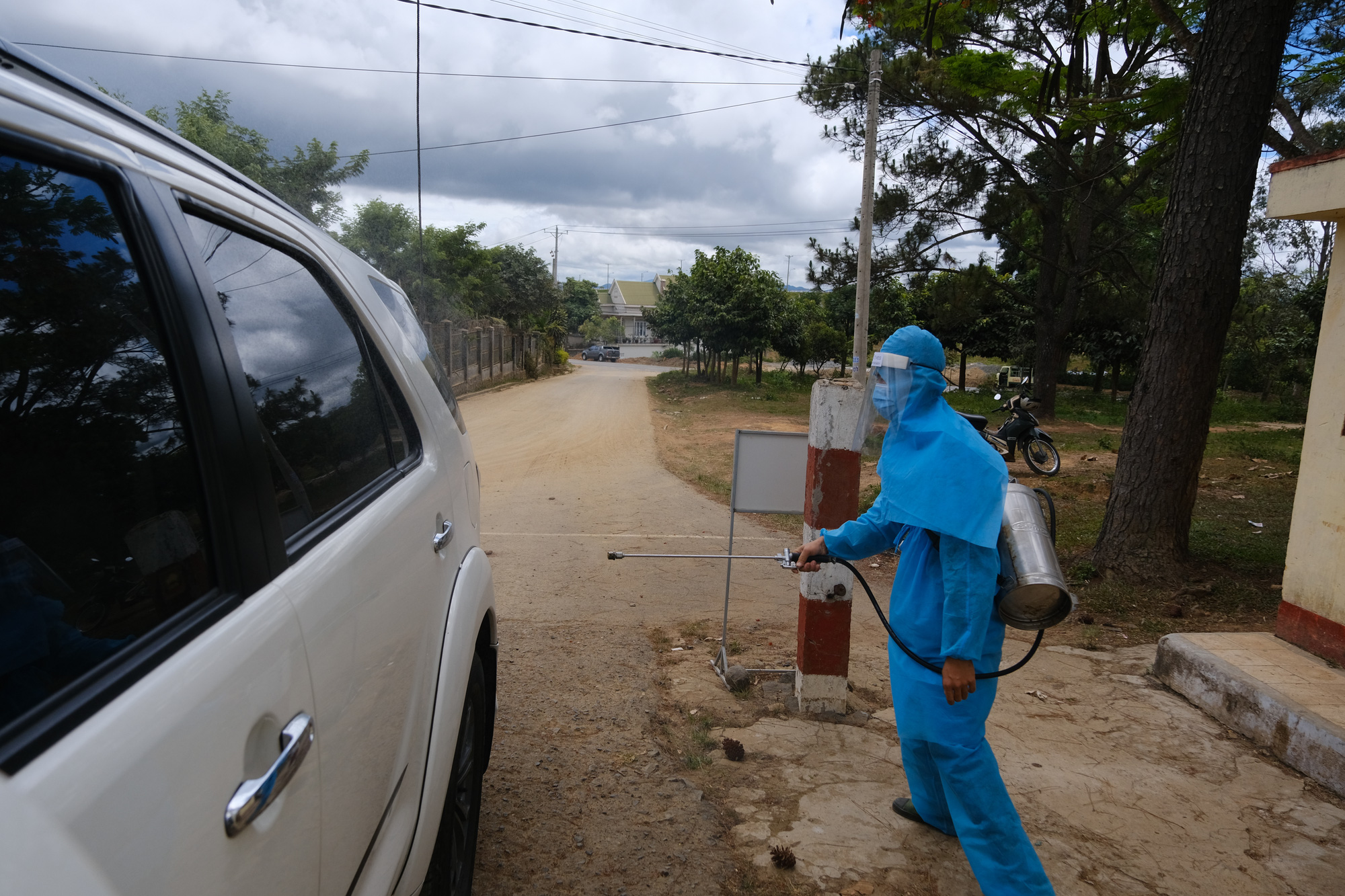 52 ca F1, F2 của bệnh nhân COVID-19 đến Đà Lạt hiện âm tính lần 1 - Ảnh 1.