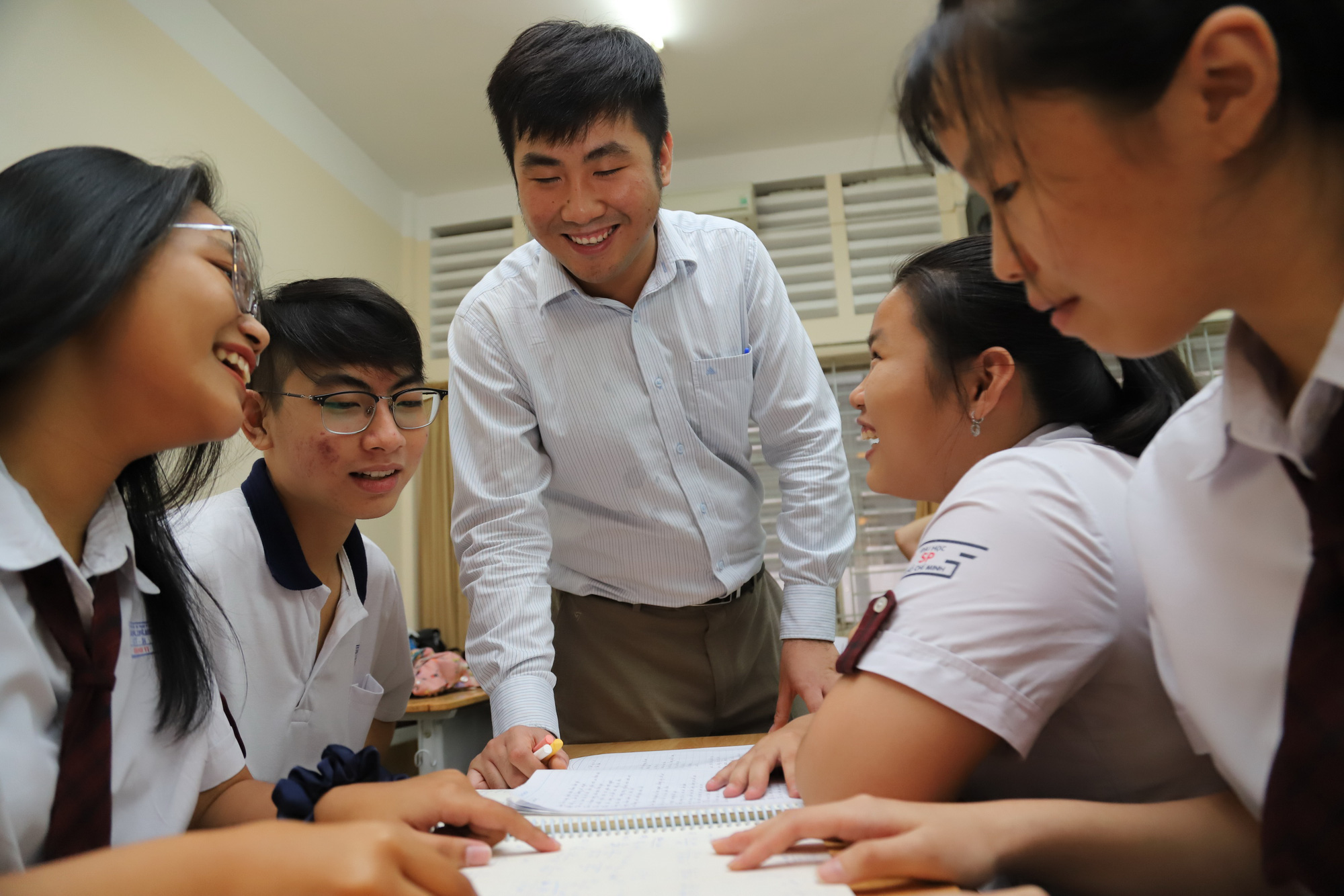 TP.HCM: Trường trung học Thực hành dời lịch thi vào lớp 10 chuyên - Ảnh 1. TP.HCM: Trường trung học Thực hành dời lịch thi vào lớp 10 chuyên - Ảnh 1.