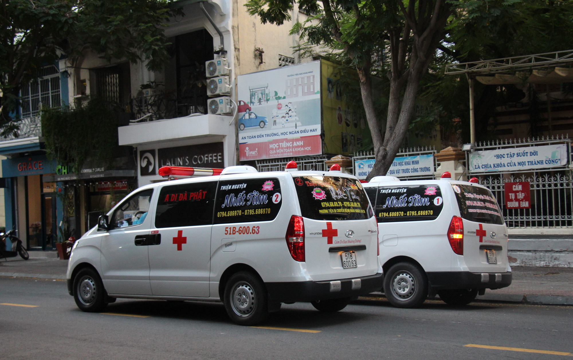 Chuyến xe 0 đồng chở F1 đến khu cách ly - Ảnh 7. Chuyến xe 0 đồng chở F1 đến khu cách ly - Ảnh 7.