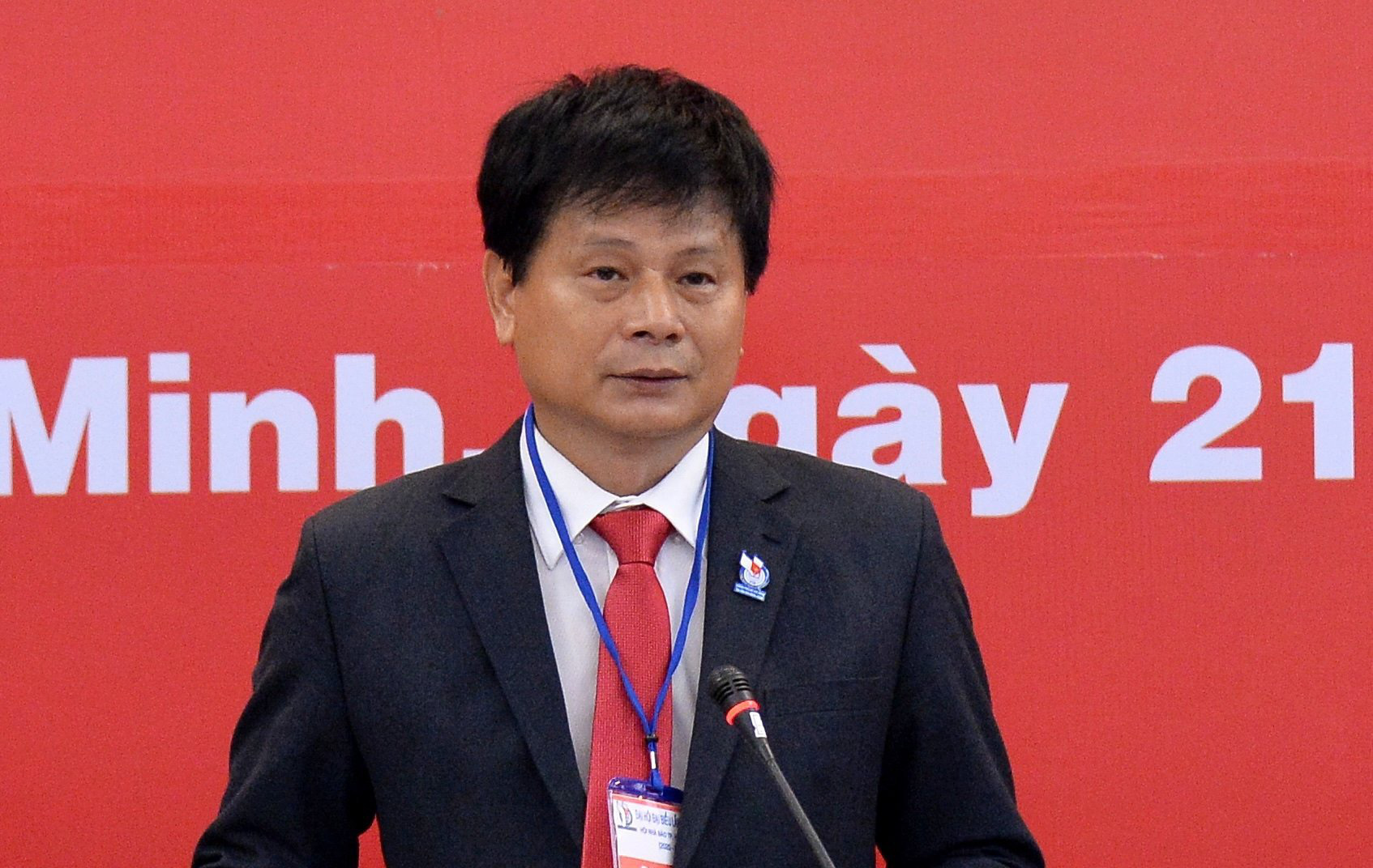 Người đọc sẽ cầm trên tay tờ báo có mình trong ấy - Ảnh 3. Người đọc sẽ cầm trên tay tờ báo có mình trong ấy - Ảnh 3.