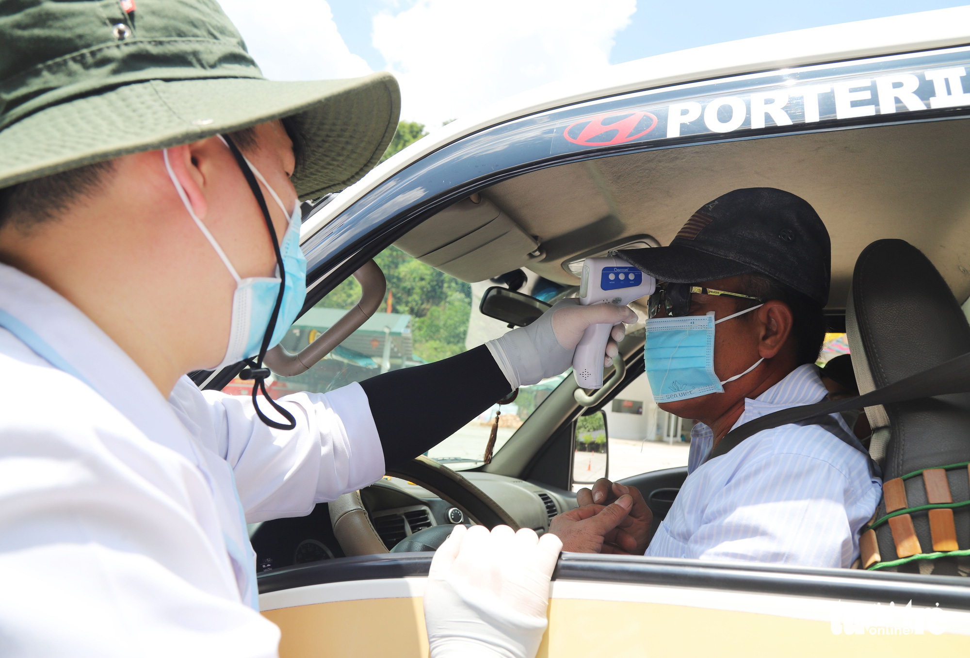 Lâm Đồng nới lỏng giãn cách, không cách ly tập trung tất cả người từ TP.HCM - Ảnh 1. Lâm Đồng nới lỏng giãn cách, không cách ly tập trung tất cả người từ TP.HCM - Ảnh 1.