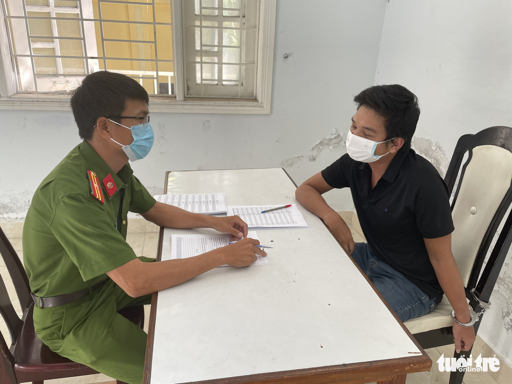 Hình sự Đà Nẵng triệt phá đường dây cá độ bóng đá trăm tỉ đồng - Ảnh 1. Hình sự Đà Nẵng triệt phá đường dây cá độ bóng đá trăm tỉ đồng - Ảnh 1.