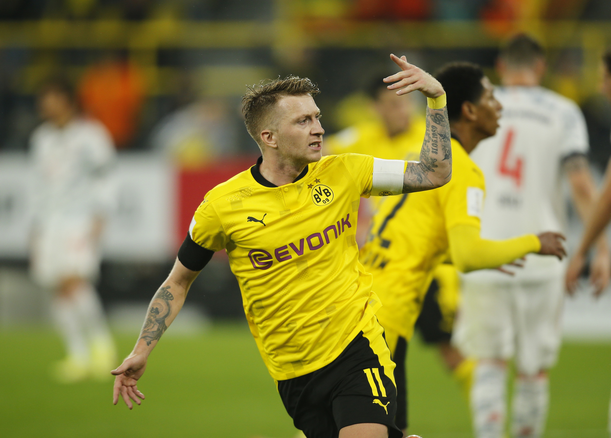 Bayern Munich đoạt Siêu cúp Đức 2021, Haaland câm lặng - Ảnh 4. Bayern Munich đoạt Siêu cúp Đức 2021, Haaland câm lặng - Ảnh 4.