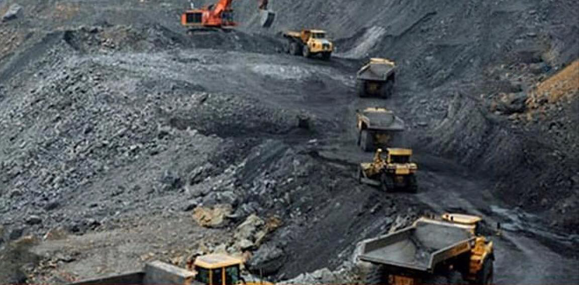 2 anh em đại gia lan đột biến điều hành đường dây than lậu như thế nào? - Ảnh 3. 2 anh em đại gia lan đột biến điều hành đường dây than lậu như thế nào? - Ảnh 3.