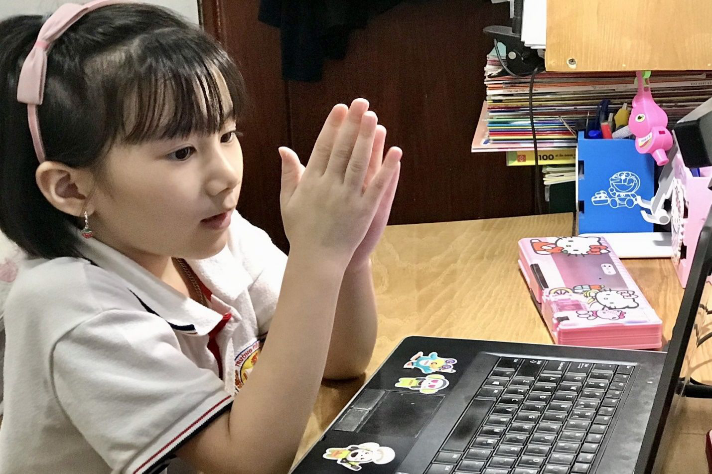 Hà Nội giảm 50% học phí cho học sinh các cấp năm học 2021 - 2022 - Ảnh 1. Hà Nội giảm 50% học phí cho học sinh các cấp năm học 2021 - 2022 - Ảnh 1.