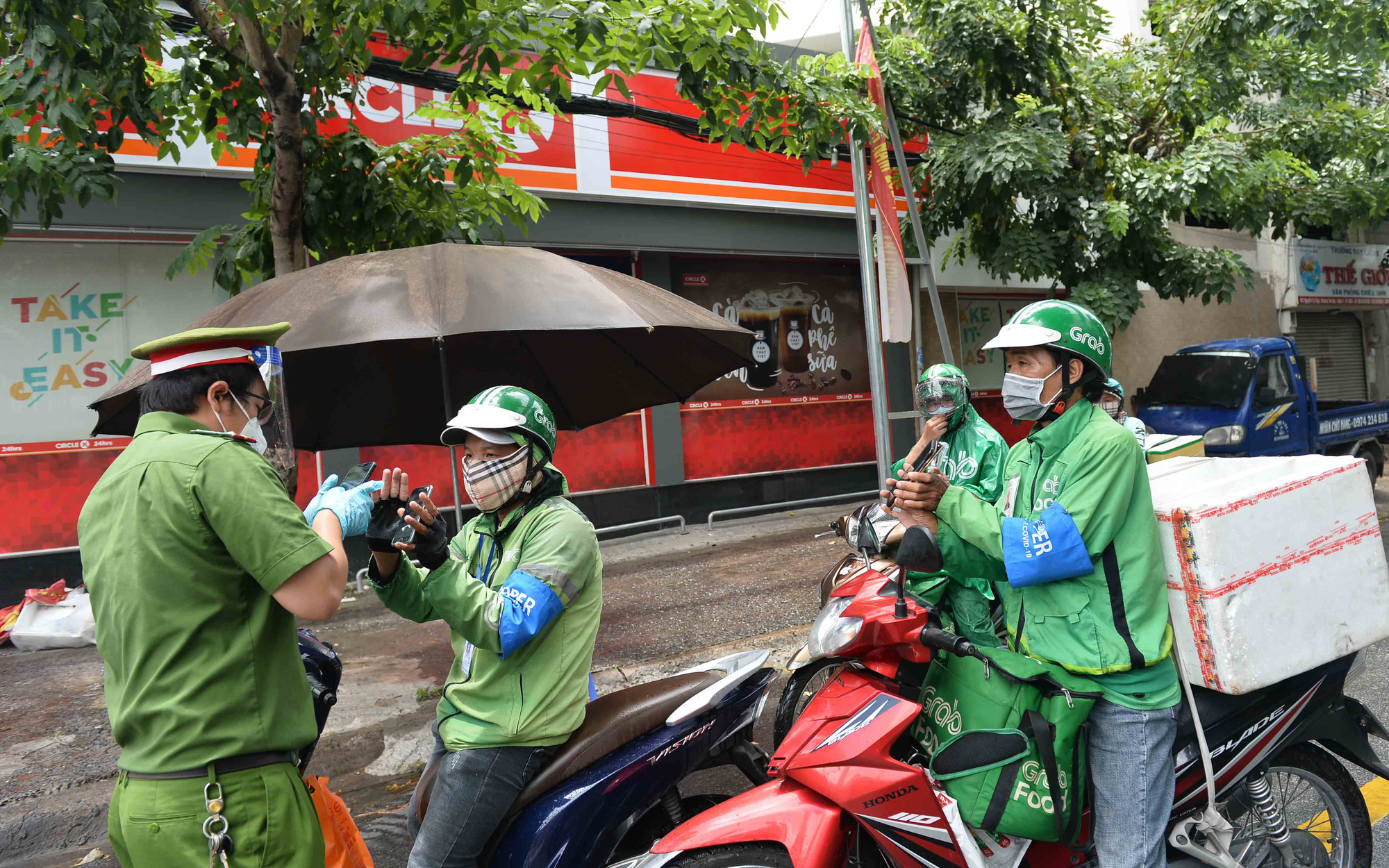 Shipper không được lựa cuốc xe - Ảnh 1. Shipper không được lựa cuốc xe - Ảnh 1.