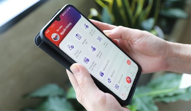 App tiêm chủng chưa cập nhật: Không ảnh hưởng đến việc cấp thẻ xanh, thẻ vàng - Ảnh 1. App tiêm chủng chưa cập nhật: Không ảnh hưởng đến việc cấp thẻ xanh, thẻ vàng - Ảnh 1.