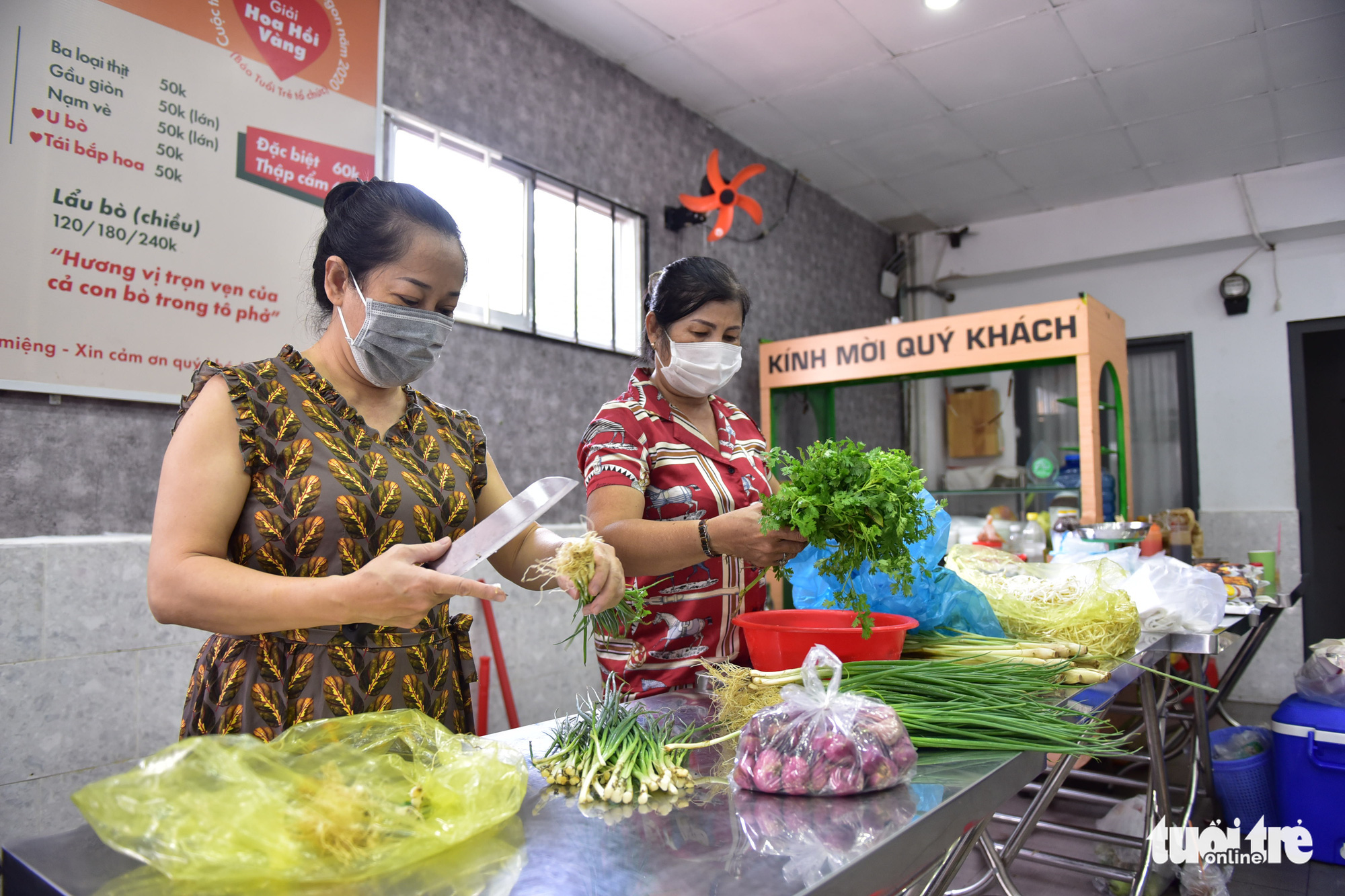 Nhiều quán phở, bún bò TP.HCM bắt đầu chốt đơn trở lại - Ảnh 1. Nhiều quán phở, bún bò TP.HCM bắt đầu chốt đơn trở lại - Ảnh 1.