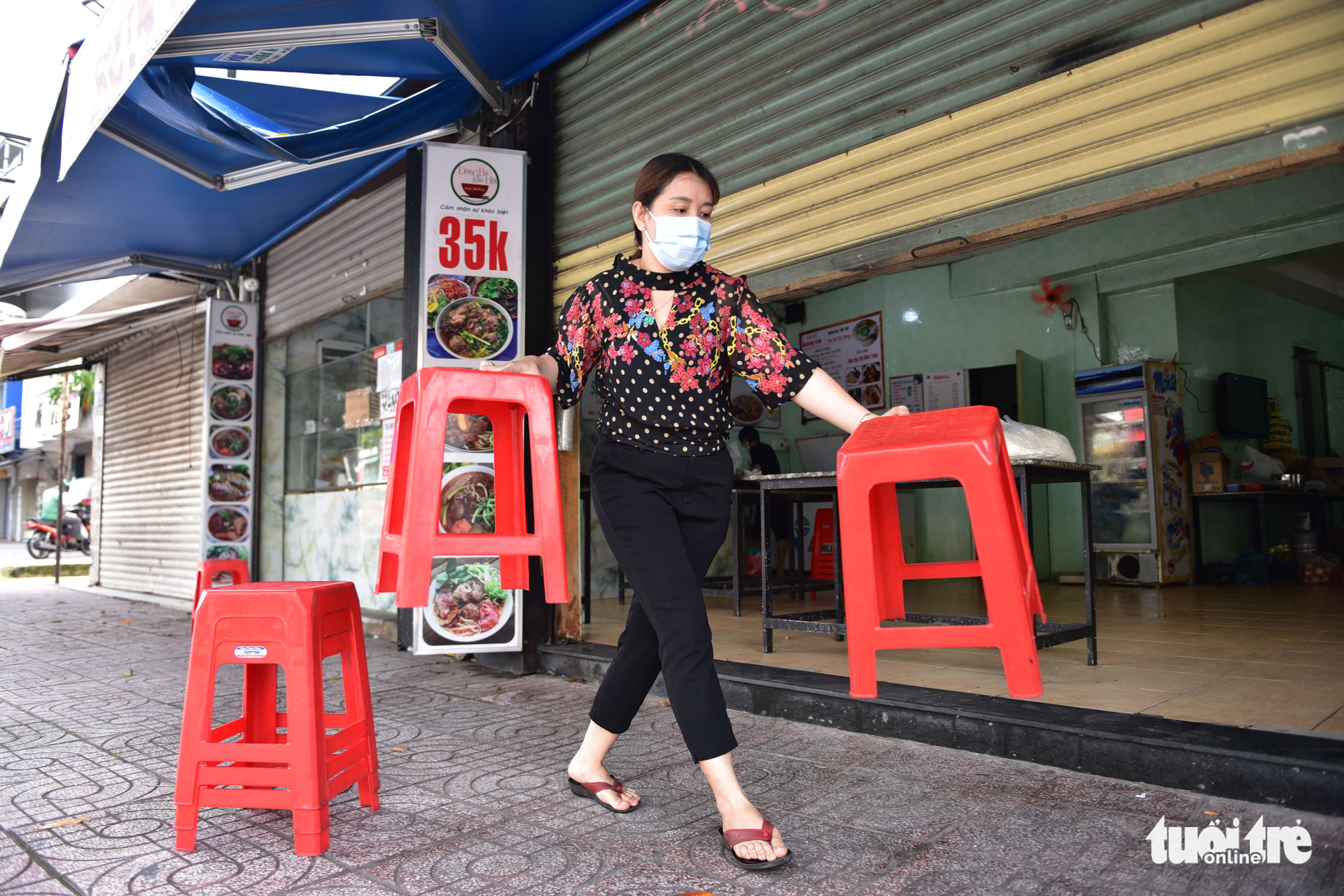 Nhiều quán phở, bún bò TP.HCM bắt đầu chốt đơn trở lại - Ảnh 2. Nhiều quán phở, bún bò TP.HCM bắt đầu chốt đơn trở lại - Ảnh 2.