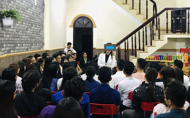 Chưa kịp nhập học, tân sinh viên đã được rủ rê đóng chục triệu, lời trăm triệu - Ảnh 3. Chưa kịp nhập học, tân sinh viên đã được rủ rê đóng chục triệu, lời trăm triệu - Ảnh 3.