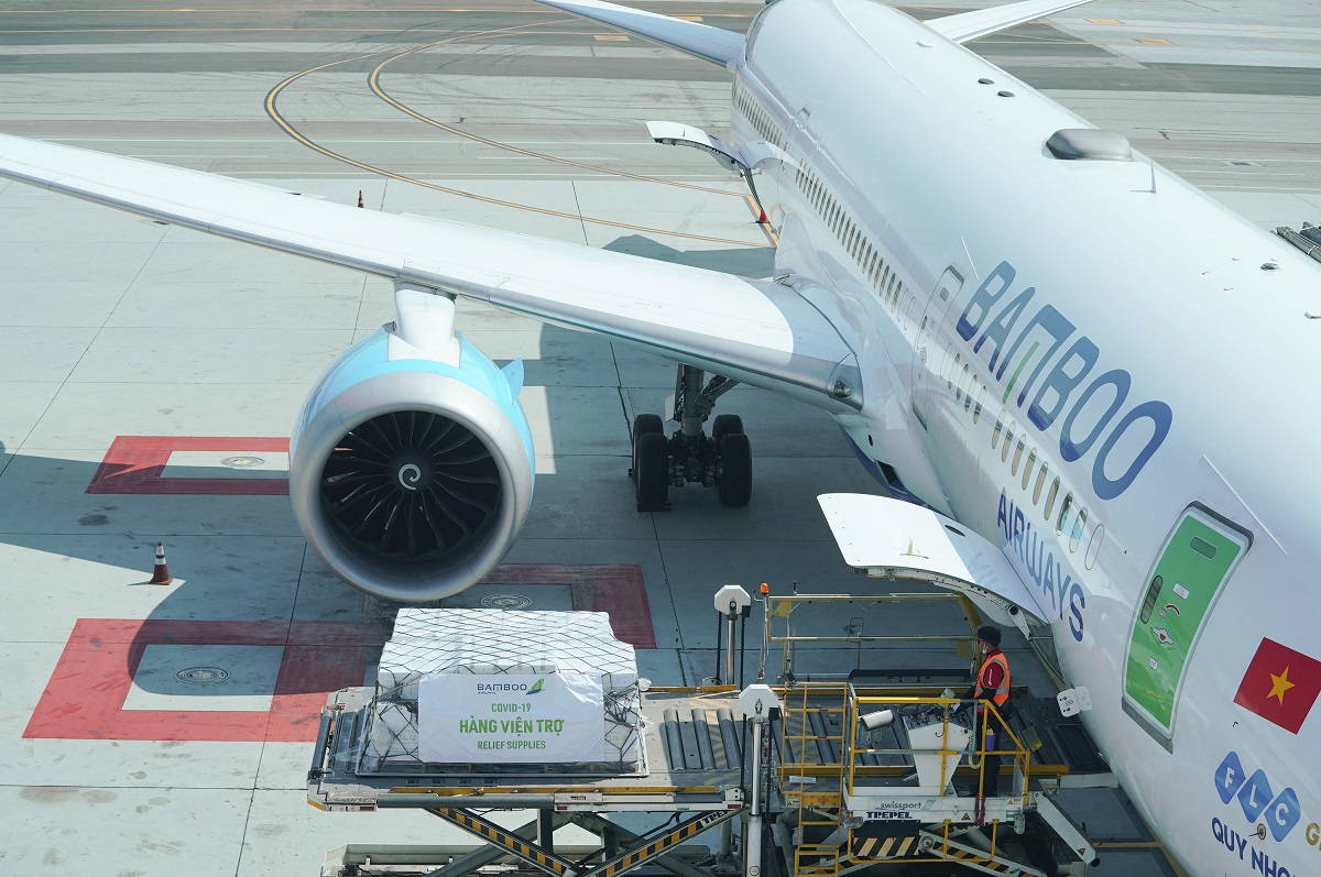 Bamboo Airways đón chuyến bay thẳng không dừng Việt - Mỹ đầu tiên tại sân bay San Francisco - Ảnh 4. Bamboo Airways đón chuyến bay thẳng không dừng Việt - Mỹ đầu tiên tại sân bay San Francisco - Ảnh 4.