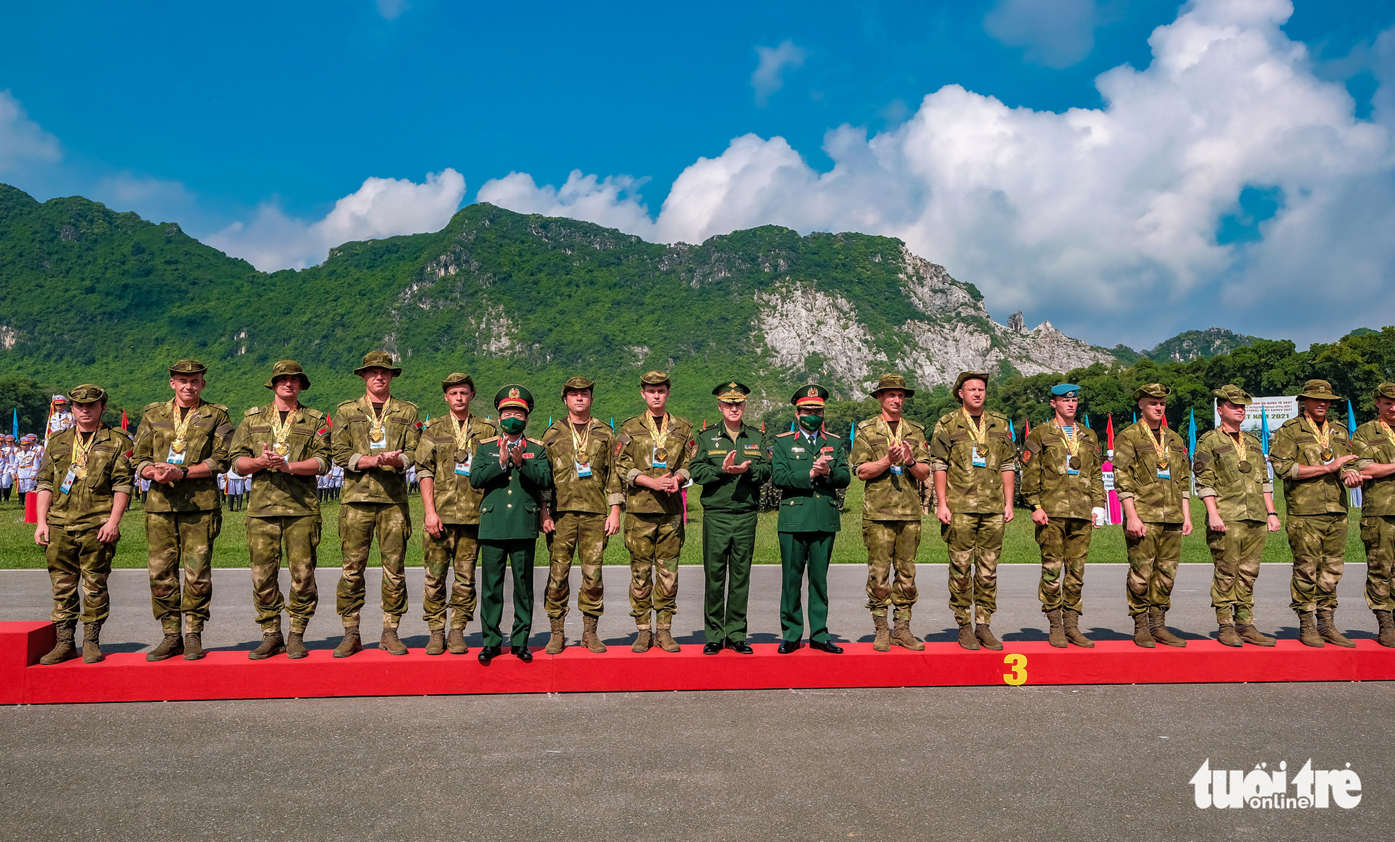 Army Games 2021 bế mạc, đội tuyển Việt Nam về nhất cuộc thi ‘xạ thủ bắn tỉa’ - Ảnh 10. Army Games 2021 bế mạc, đội tuyển Việt Nam về nhất cuộc thi ‘xạ thủ bắn tỉa’ - Ảnh 10.