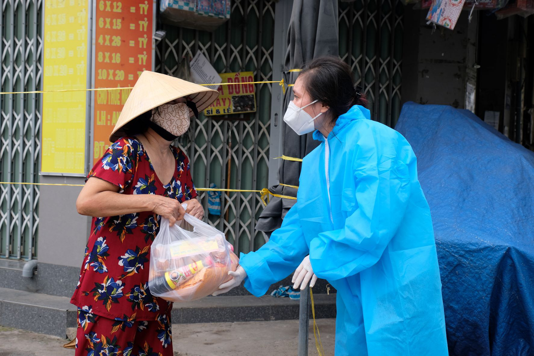 Gói hỗ trợ đợt 3: Chi tiền mặt, quản lý bằng app - Ảnh 1. Gói hỗ trợ đợt 3: Chi tiền mặt, quản lý bằng app - Ảnh 1.