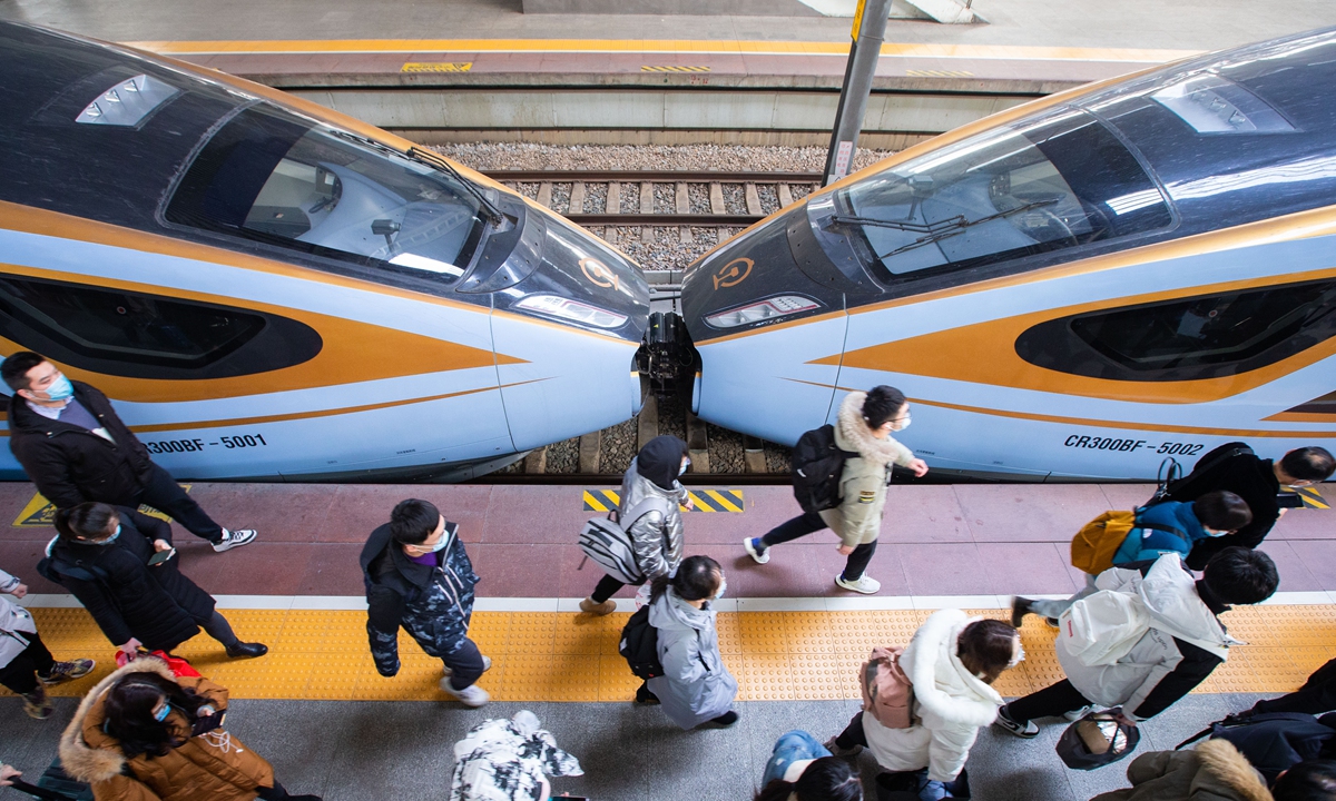 7 tỉnh thành Trung Quốc khuyến khích dân ‘ở đâu yên đó’ dịp Tết Nguyên đán - Ảnh 1. 7 tỉnh thành Trung Quốc khuyến khích dân ‘ở đâu yên đó’ dịp Tết Nguyên đán - Ảnh 1.