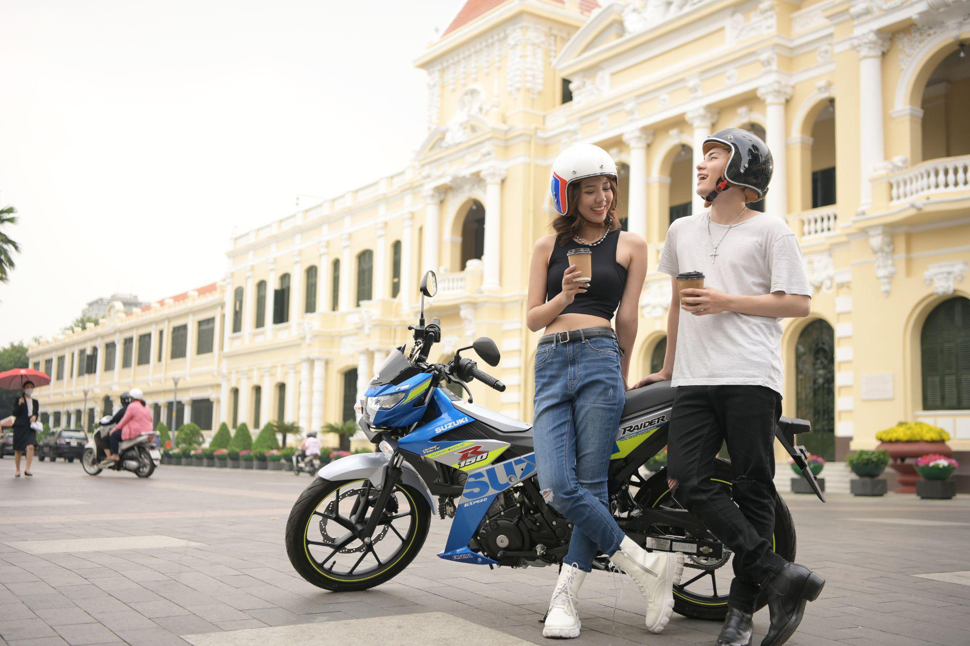 Hai mẫu xe máy underbone giàu cảm xúc nhà Suzuki - Ảnh 2. Hai mẫu xe máy underbone giàu cảm xúc nhà Suzuki - Ảnh 2.