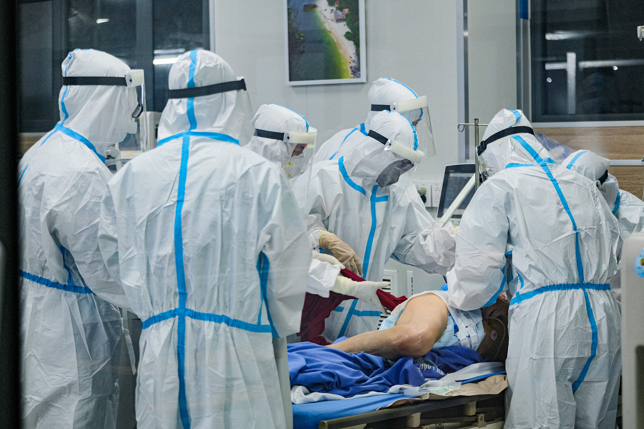 Tin COVID-19 chiều 7-3: Cả nước 147.358 ca, Hà Nội tăng 2.740 ca, Hải Phòng giảm 4.207 ca - Ảnh 1. Tin COVID-19 chiều 7-3: Cả nước 147.358 ca, Hà Nội tăng 2.740 ca, Hải Phòng giảm 4.207 ca - Ảnh 1.