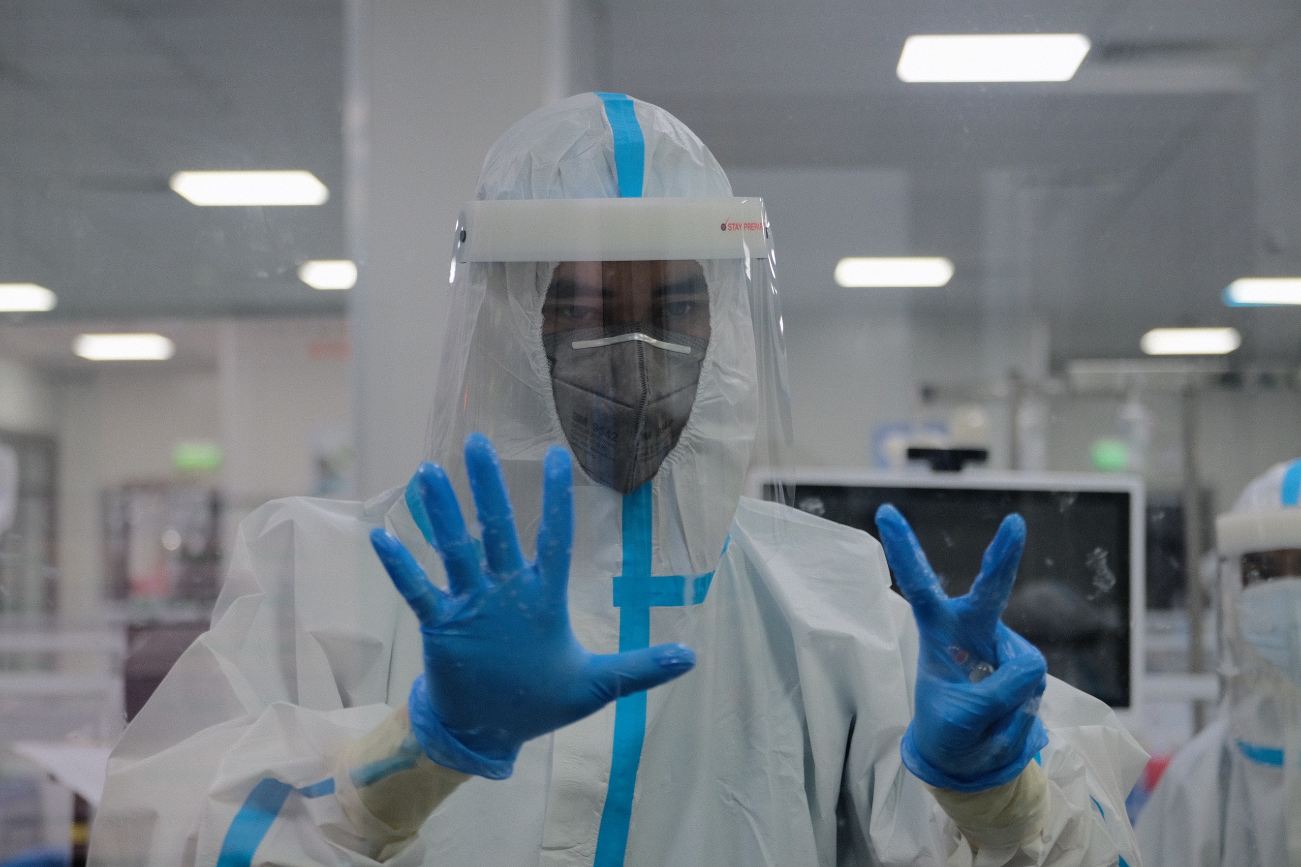 Tin COVID-19 chiều 8-6: Ca mắc mới giảm nhẹ, 8.363 bệnh nhân khỏi - Ảnh 1. Tin COVID-19 chiều 8-6: Ca mắc mới giảm nhẹ, 8.363 bệnh nhân khỏi - Ảnh 1.