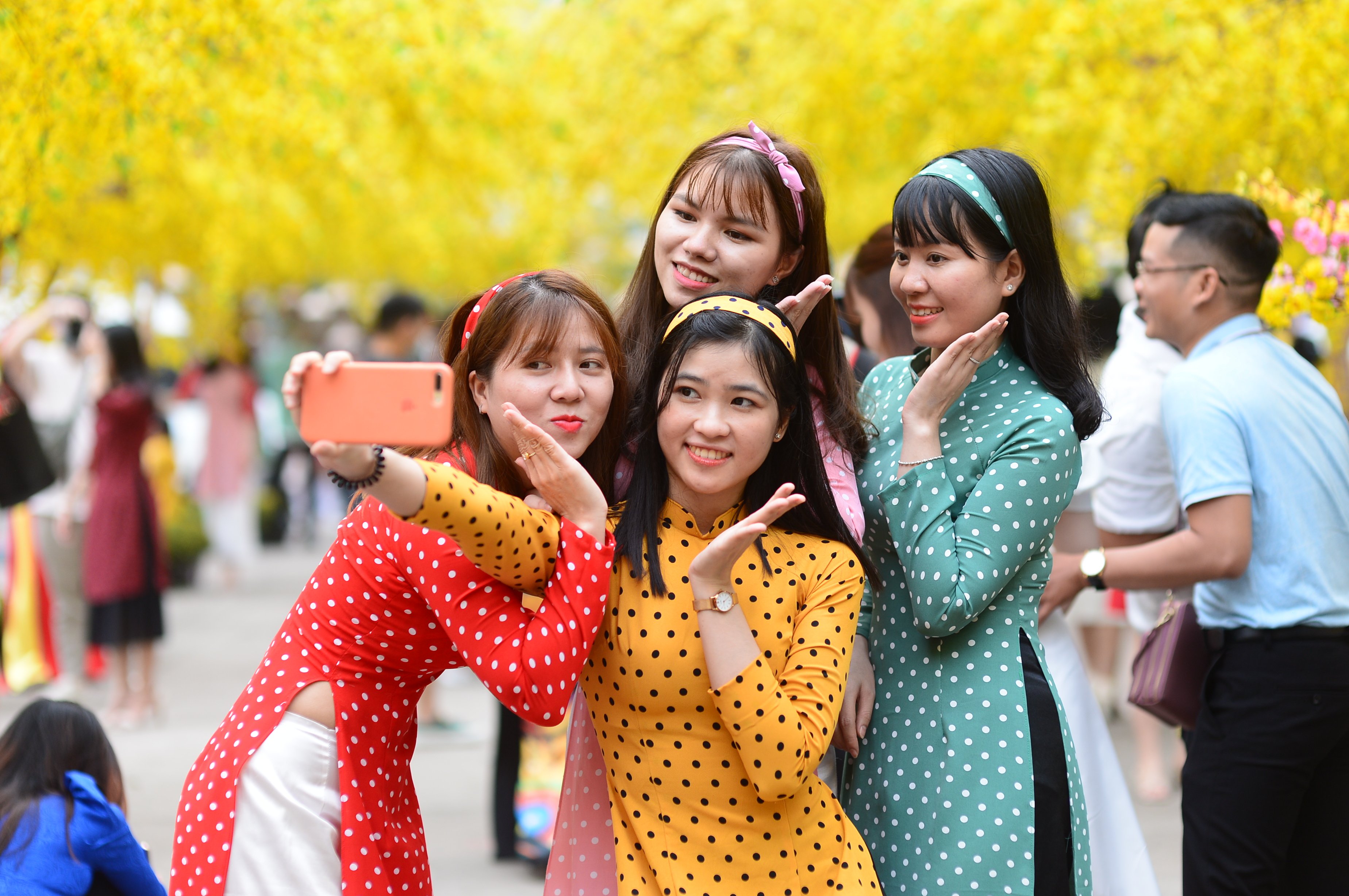 Mời dự thi ảnh Nụ xuân trên Tuổi Trẻ Online - Ảnh 1. Mời dự thi ảnh Nụ xuân trên Tuổi Trẻ Online - Ảnh 1.