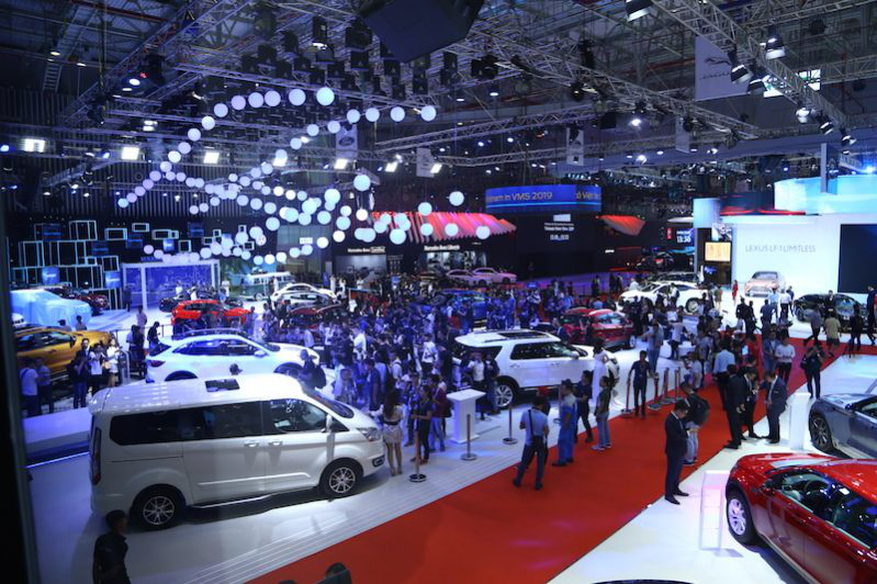 Thị trường ôtô Việt Nam 2021 - bước đệm cho cú bùng nổ doanh số - Ảnh 1. Thị trường ôtô Việt Nam 2021 - bước đệm cho cú bùng nổ doanh số - Ảnh 1.