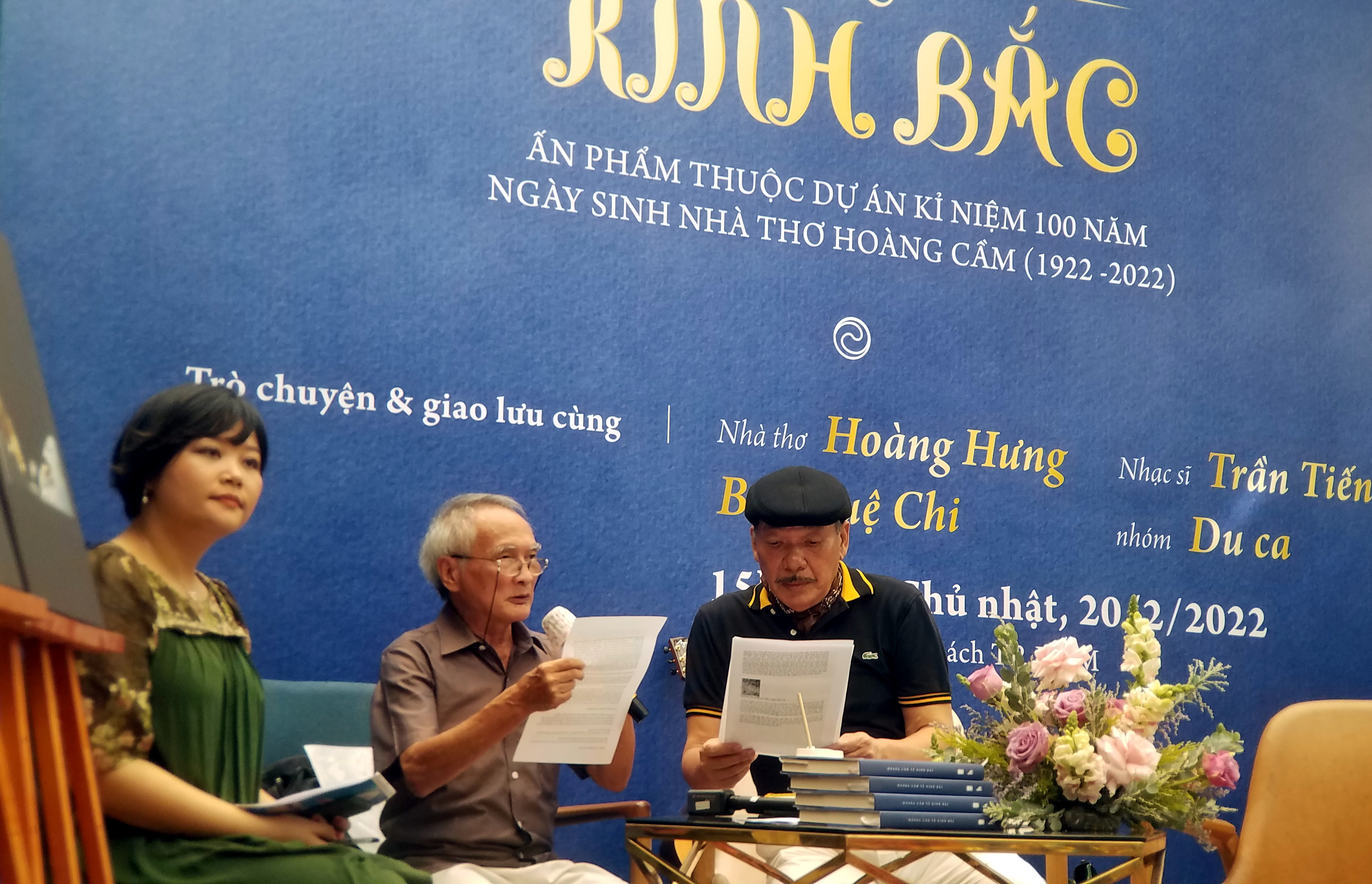 Hoàng Cầm thắp lên một mộng mơ đáng sống bằng chiếc lá diêu bông - Ảnh 1. Hoàng Cầm thắp lên một mộng mơ đáng sống bằng chiếc lá diêu bông - Ảnh 1.