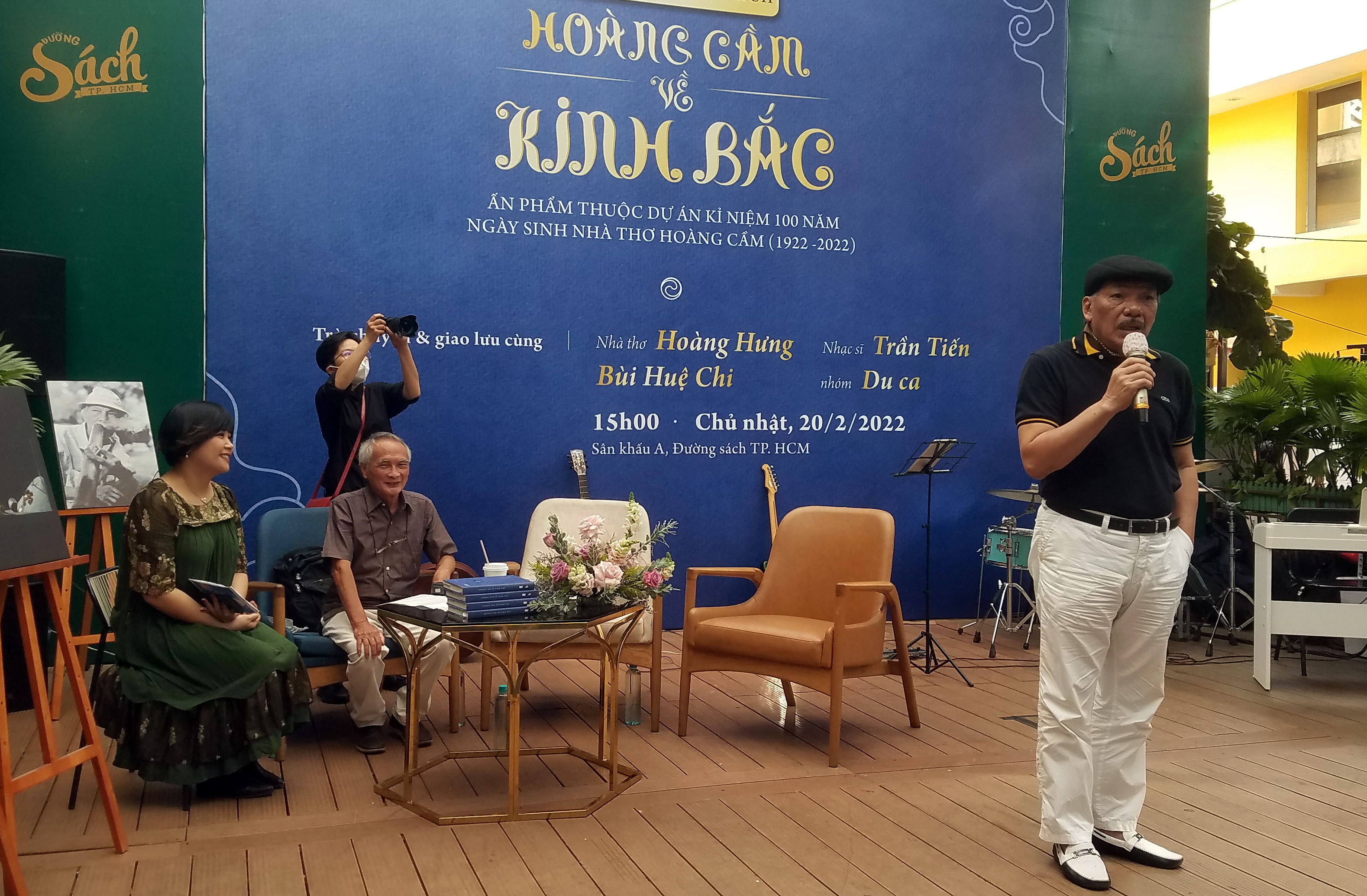 Hoàng Cầm thắp lên một mộng mơ đáng sống bằng chiếc lá diêu bông - Ảnh 4. Hoàng Cầm thắp lên một mộng mơ đáng sống bằng chiếc lá diêu bông - Ảnh 4.