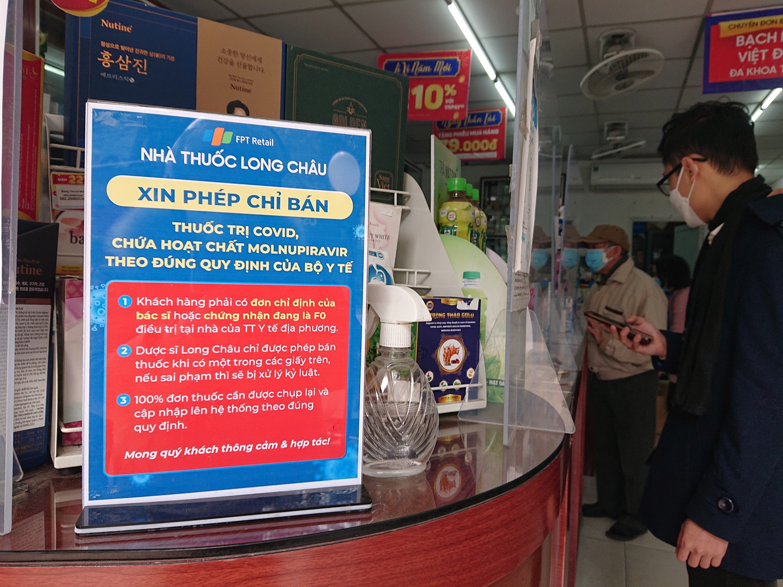 F0 nào nên dùng thuốc điều trị COVID-19 và khi nào dùng là hiệu quả nhất? - Ảnh 1. F0 nào nên dùng thuốc điều trị COVID-19 và khi nào dùng là hiệu quả nhất? - Ảnh 1.