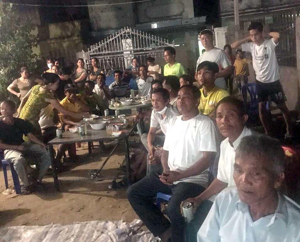 Quê nhà của tiền vệ Dụng Quang Nho mở hội khi U23 Việt Nam vô địch - Ảnh 2. Quê nhà của tiền vệ Dụng Quang Nho mở hội khi U23 Việt Nam vô địch - Ảnh 2.