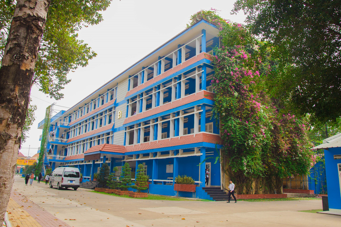 Trường Đại học Thủ Dầu Một công bố đề án tuyển sinh đại học chính quy năm 2022 - Ảnh 3. Trường Đại học Thủ Dầu Một công bố đề án tuyển sinh đại học chính quy năm 2022 - Ảnh 3.