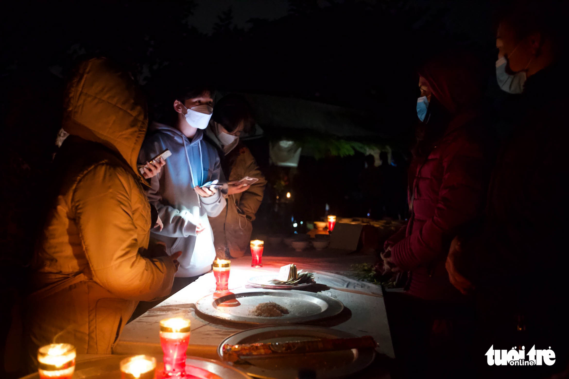 Đi chợ Âm Phủ nổi tiếng nhất đất Bắc - Ảnh 1. Đi chợ Âm Phủ nổi tiếng nhất đất Bắc - Ảnh 1.