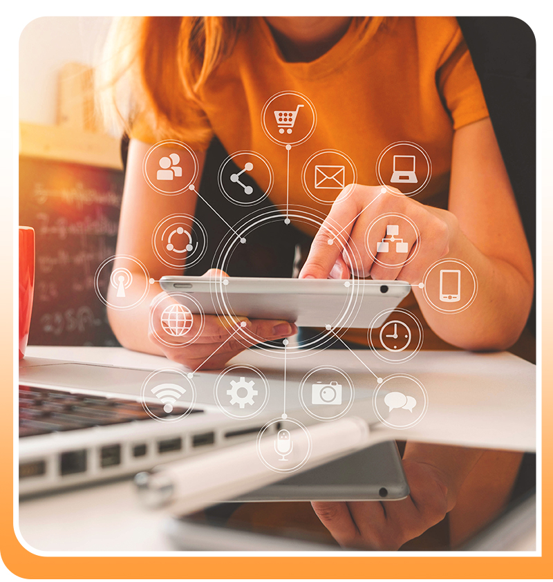 FWD bứt phá với hệ sinh thái Smart Insurance trên nền tảng công nghệ hiện đại - Ảnh 2.