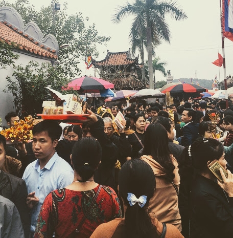 2 năm xa cách, nhớ ơi là nhớ chợ Viềng cầu may - Ảnh 5.