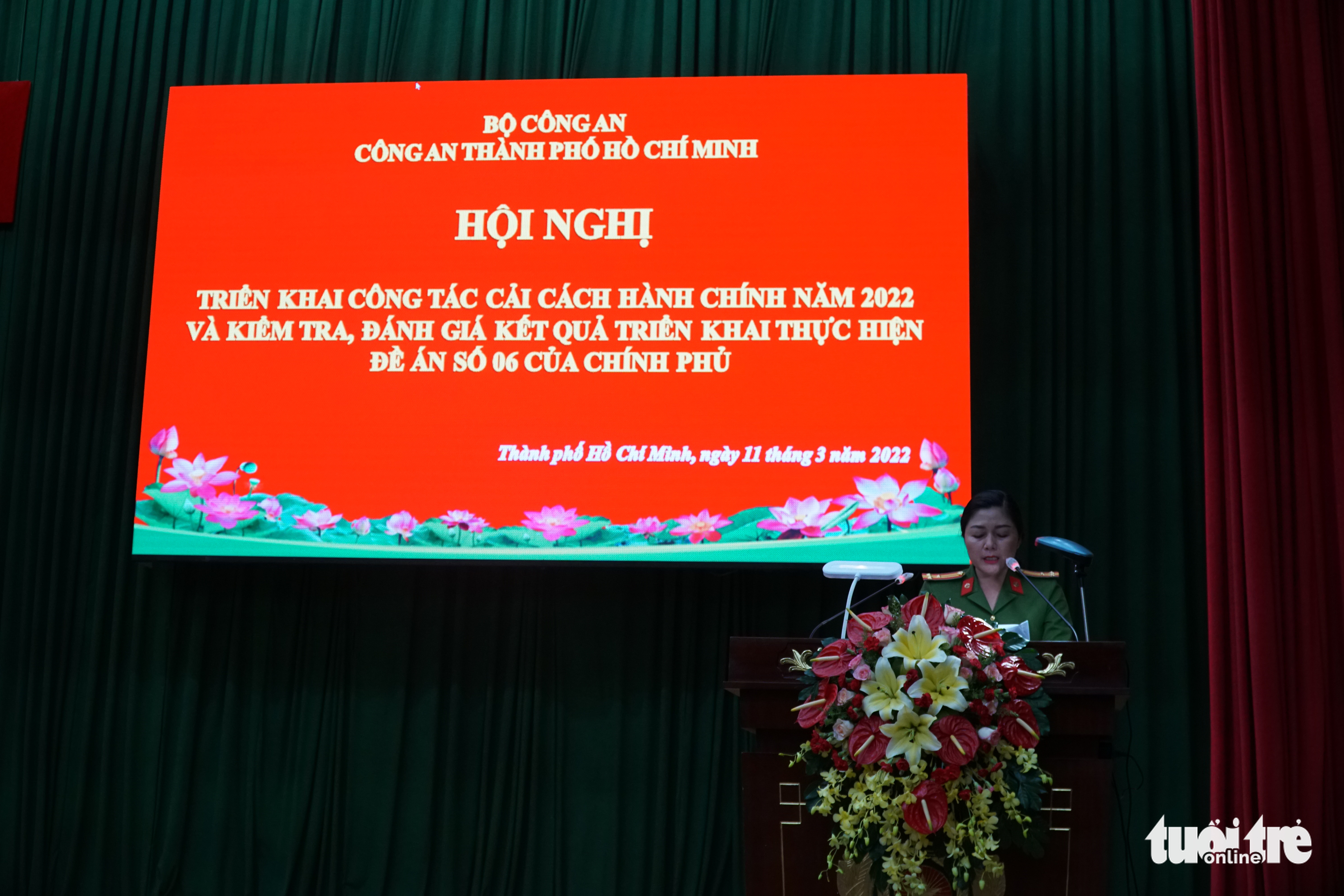 Công an TP.HCM còn 156.356 thẻ căn cước chưa trả đến người dân - Ảnh 1. Công an TP.HCM còn 156.356 thẻ căn cước chưa trả đến người dân - Ảnh 1.