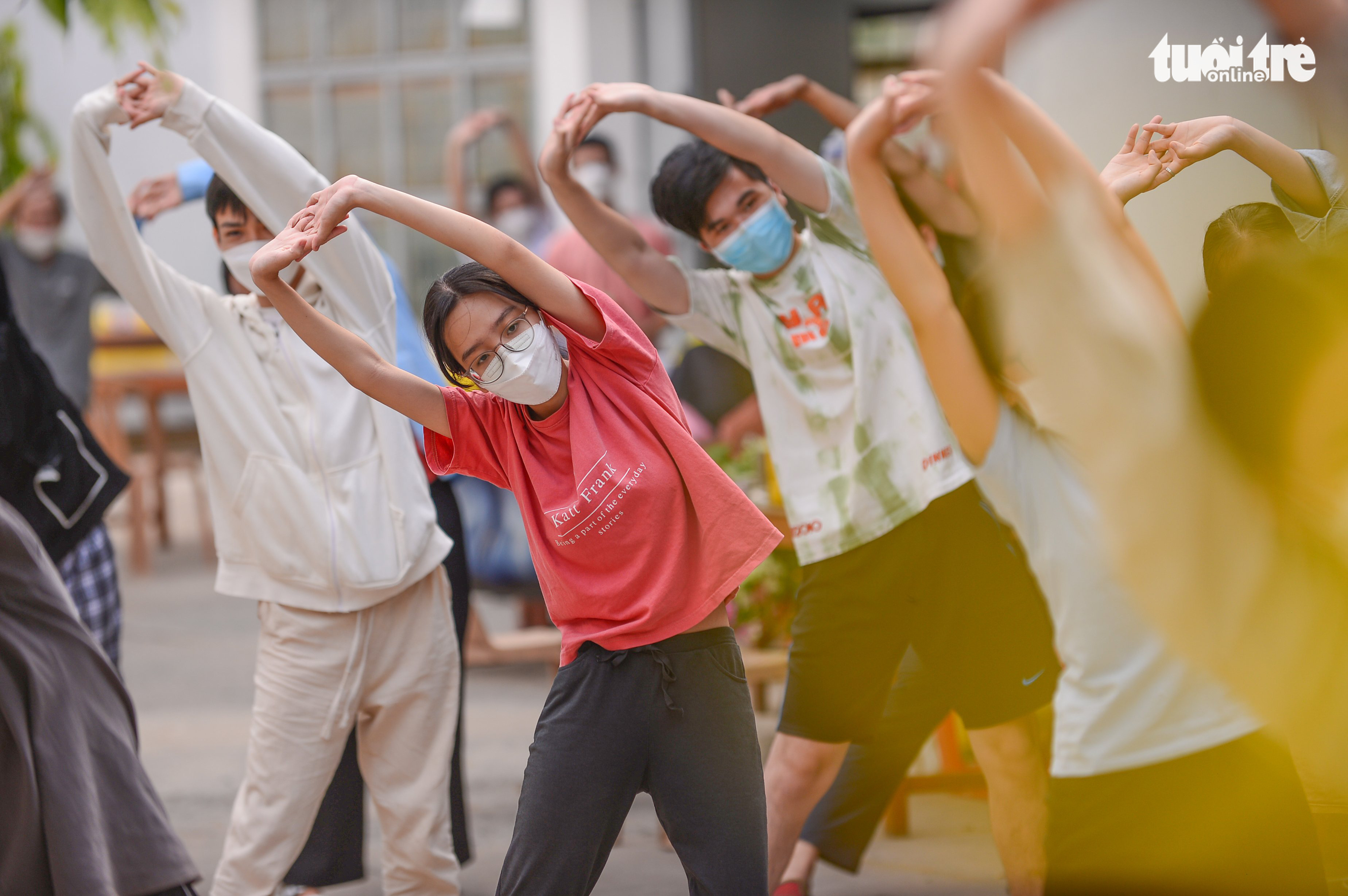 Tin COVID-19 chiều 11-3: Số mắc COVID-19 mới tăng lên 169.114 ca, TP.HCM 3.040 - Ảnh 1.