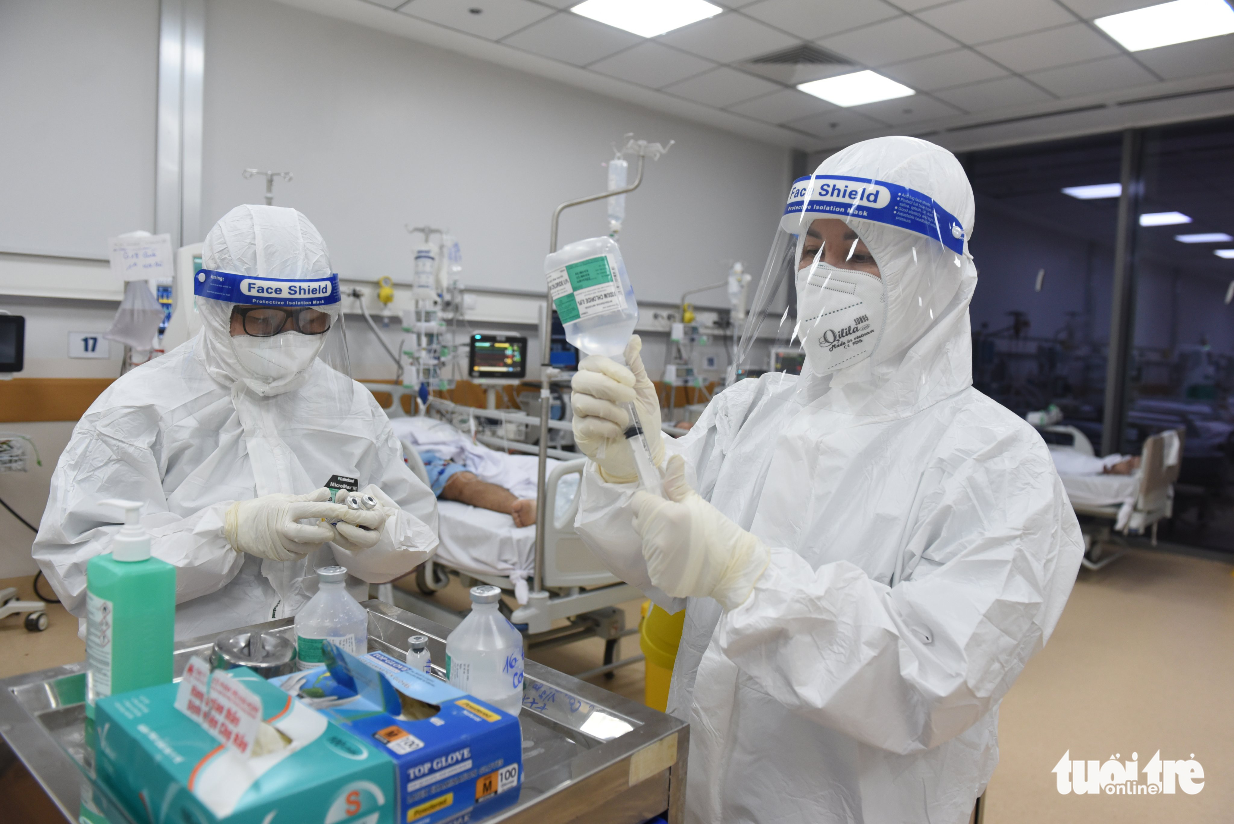 Tin sáng 12-3: Ca COVID-19 tăng rất cao nhưng tử vong giảm, tỉ lệ trên tổng ca nhiễm giảm sâu - Ảnh 5. Tin sáng 12-3: Ca COVID-19 tăng rất cao nhưng tử vong giảm, tỉ lệ trên tổng ca nhiễm giảm sâu - Ảnh 5.